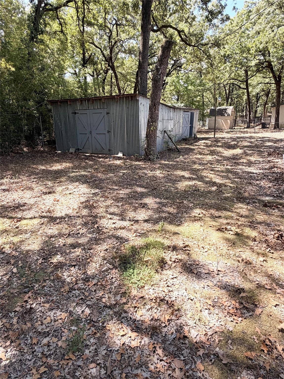 main property photo 20