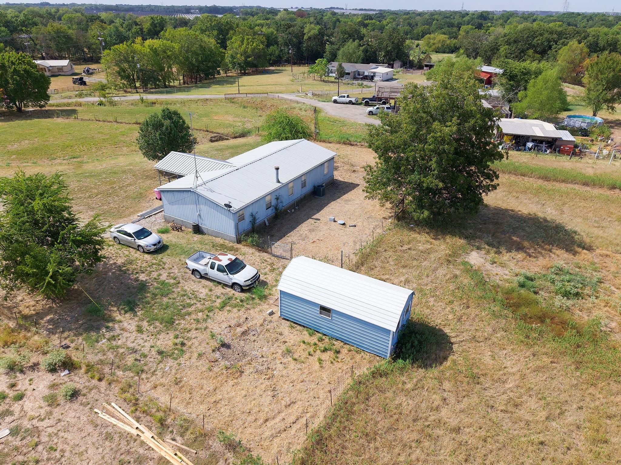 main property photo 27