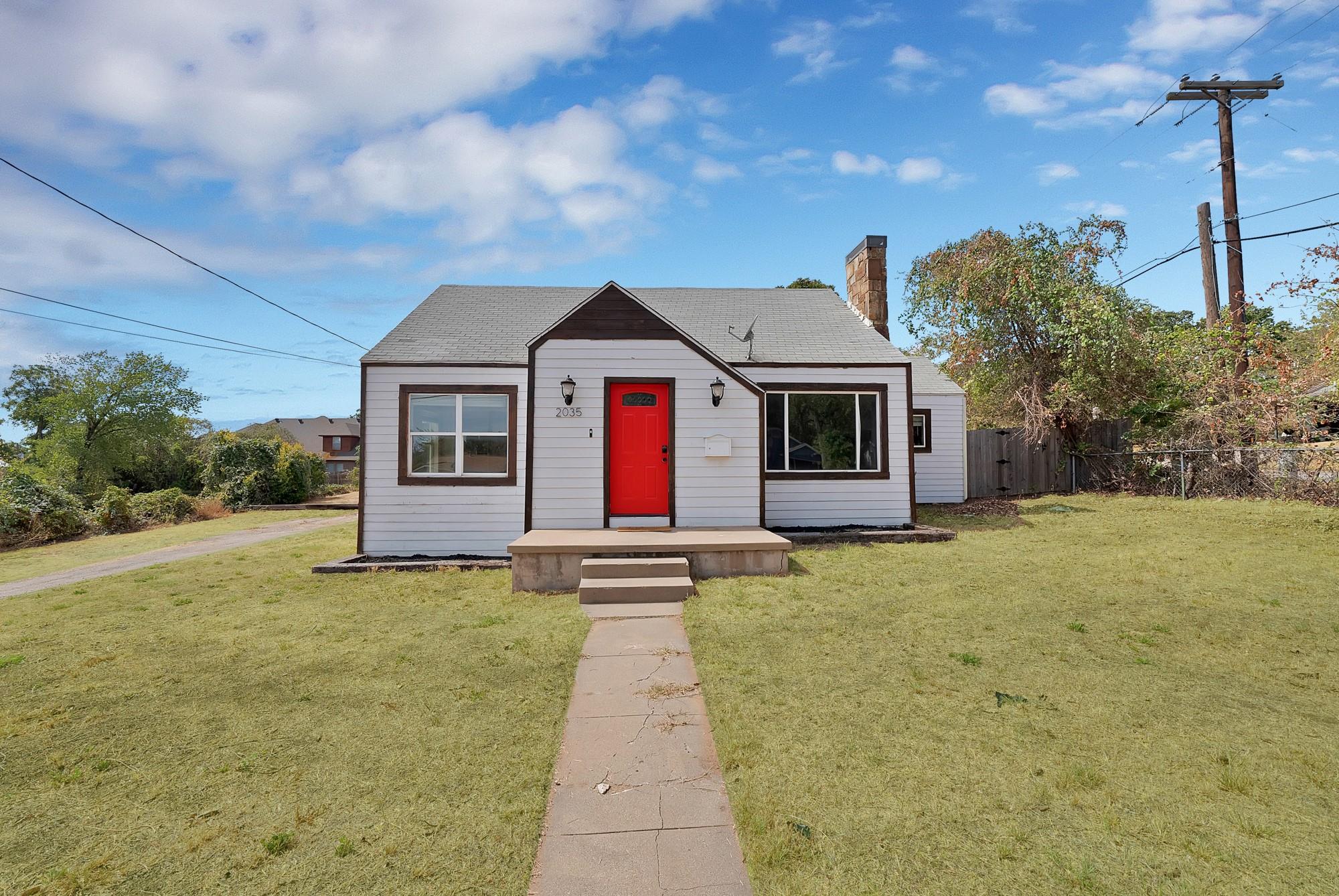 main property photo 34