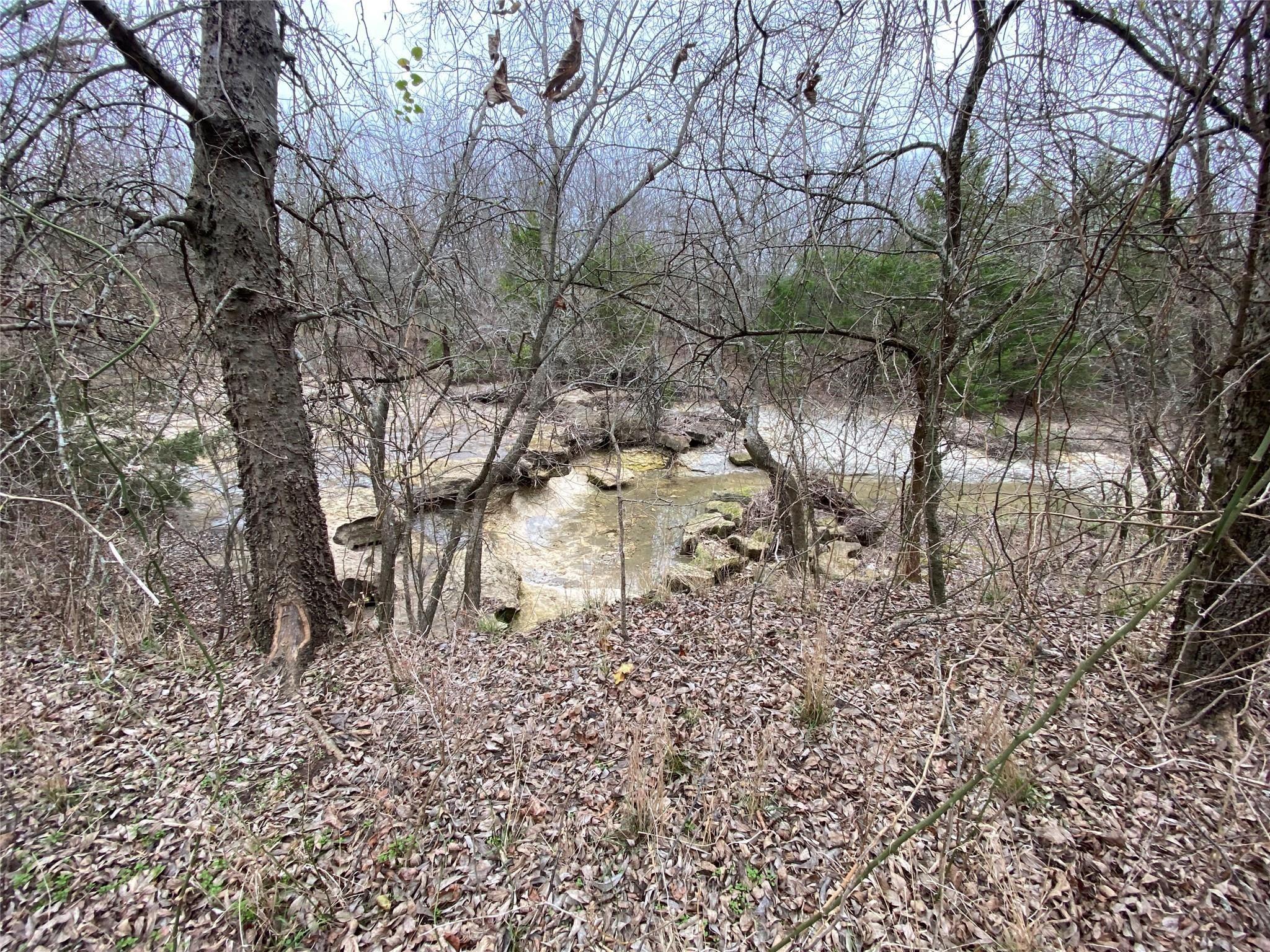 main property photo 16