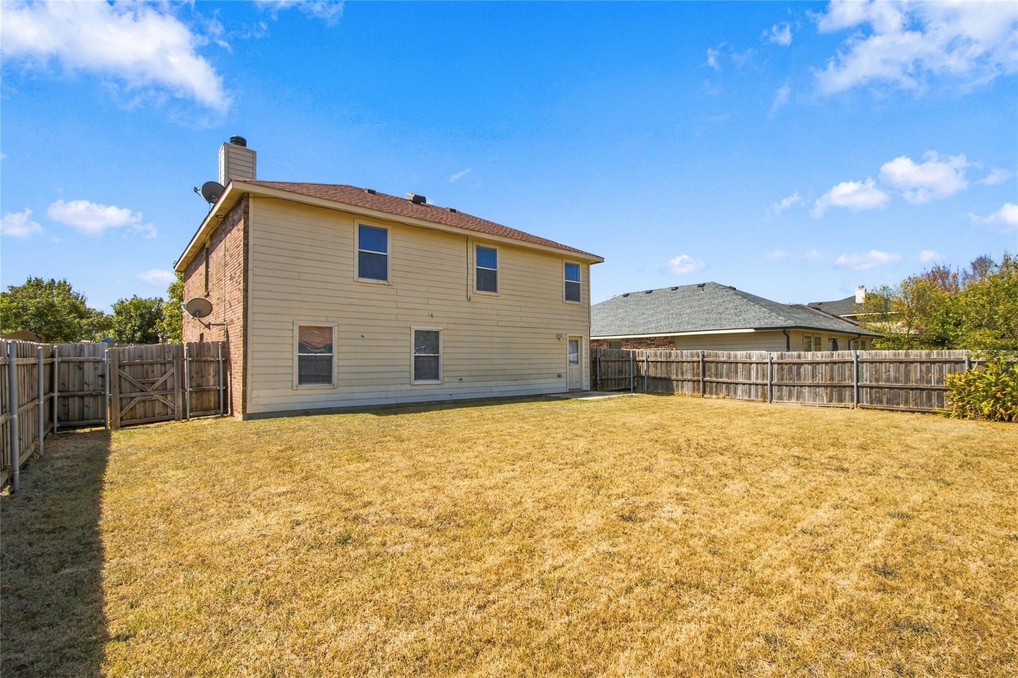 main property photo 31