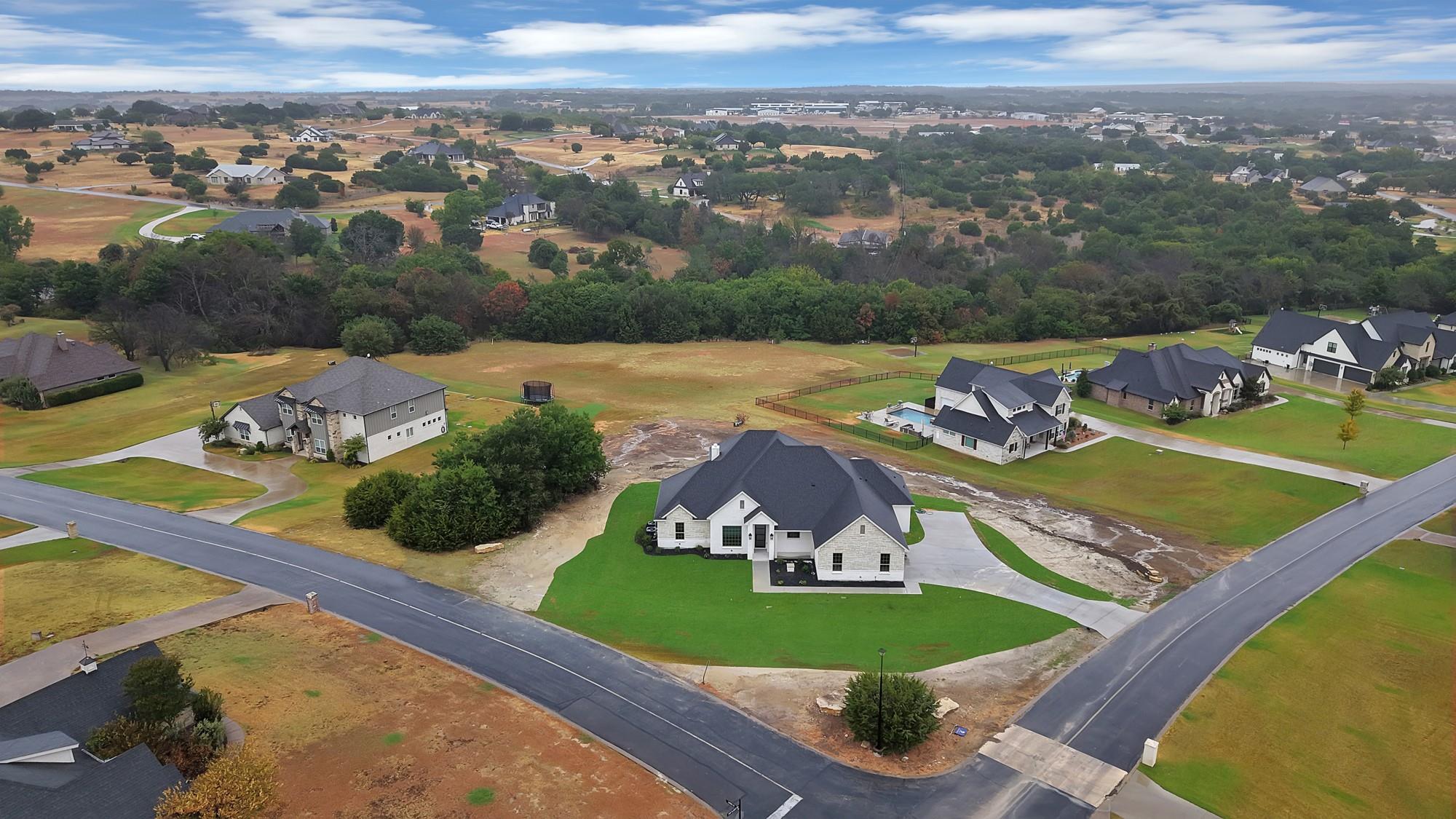 main property photo 39
