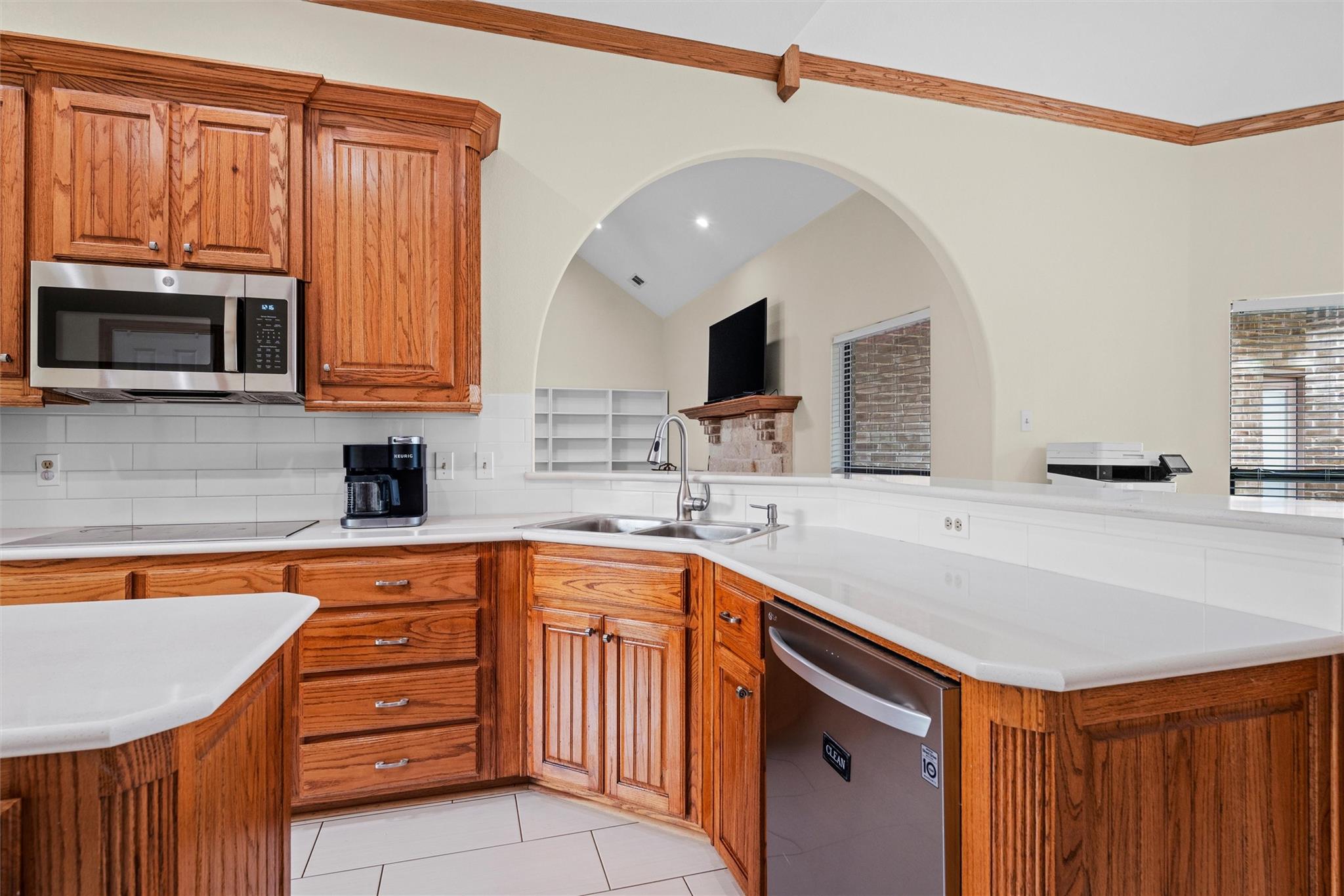 main property photo 5