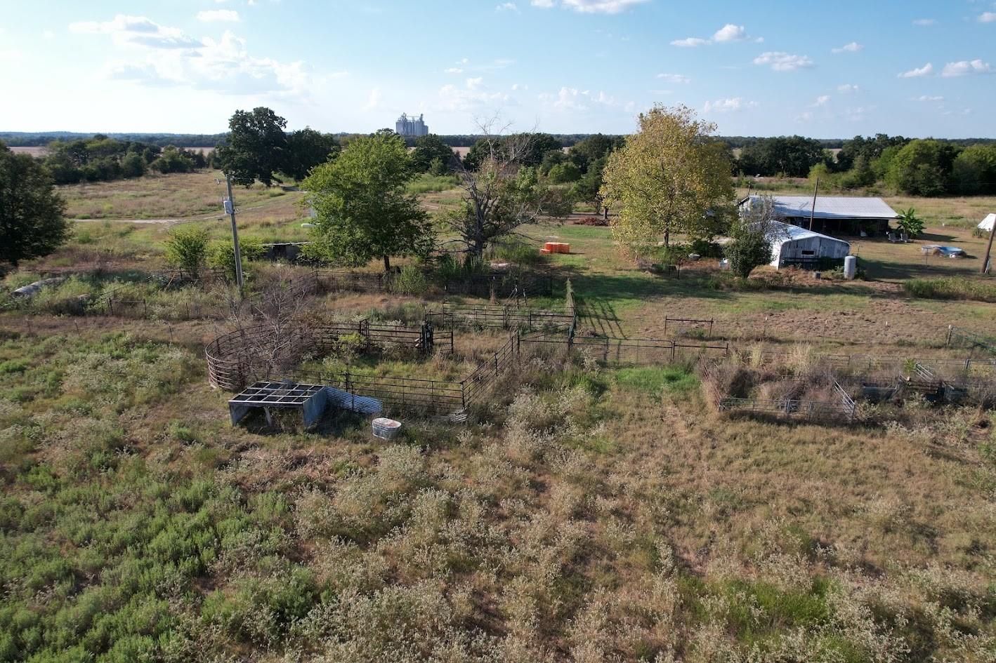 main property photo 19