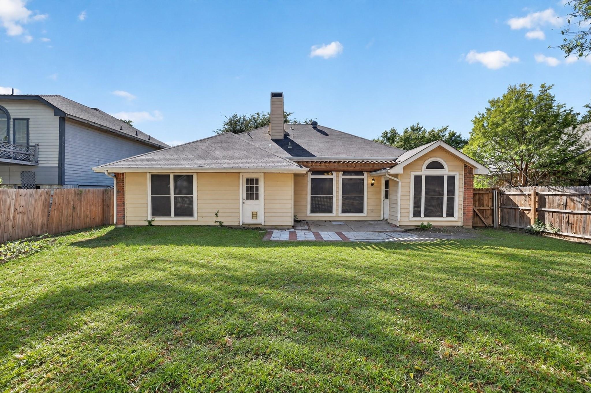 main property photo 16