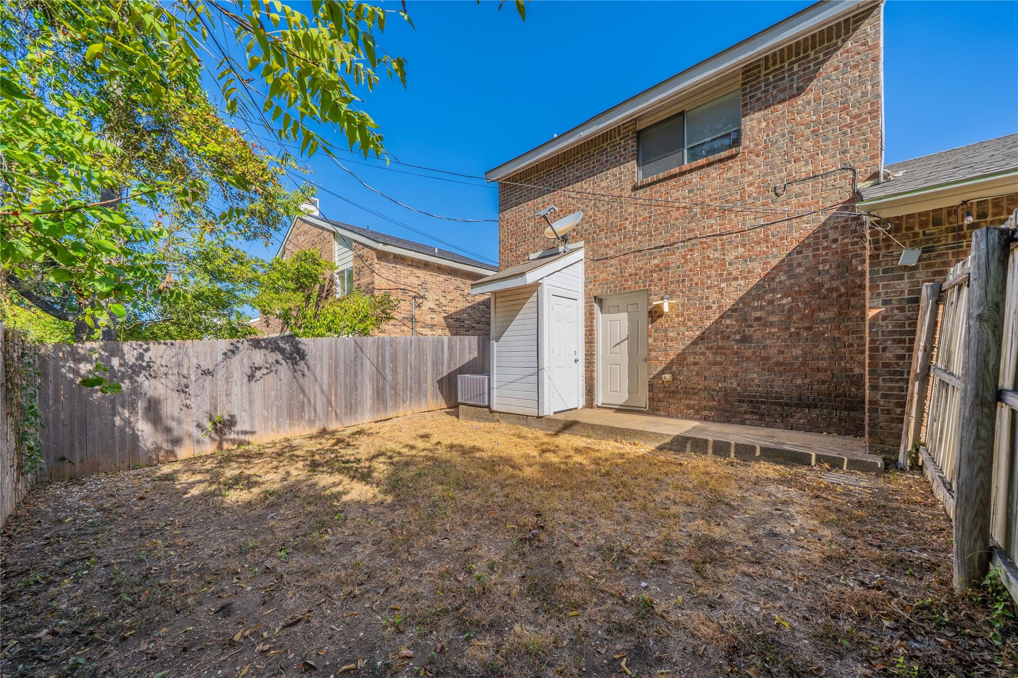 main property photo 20