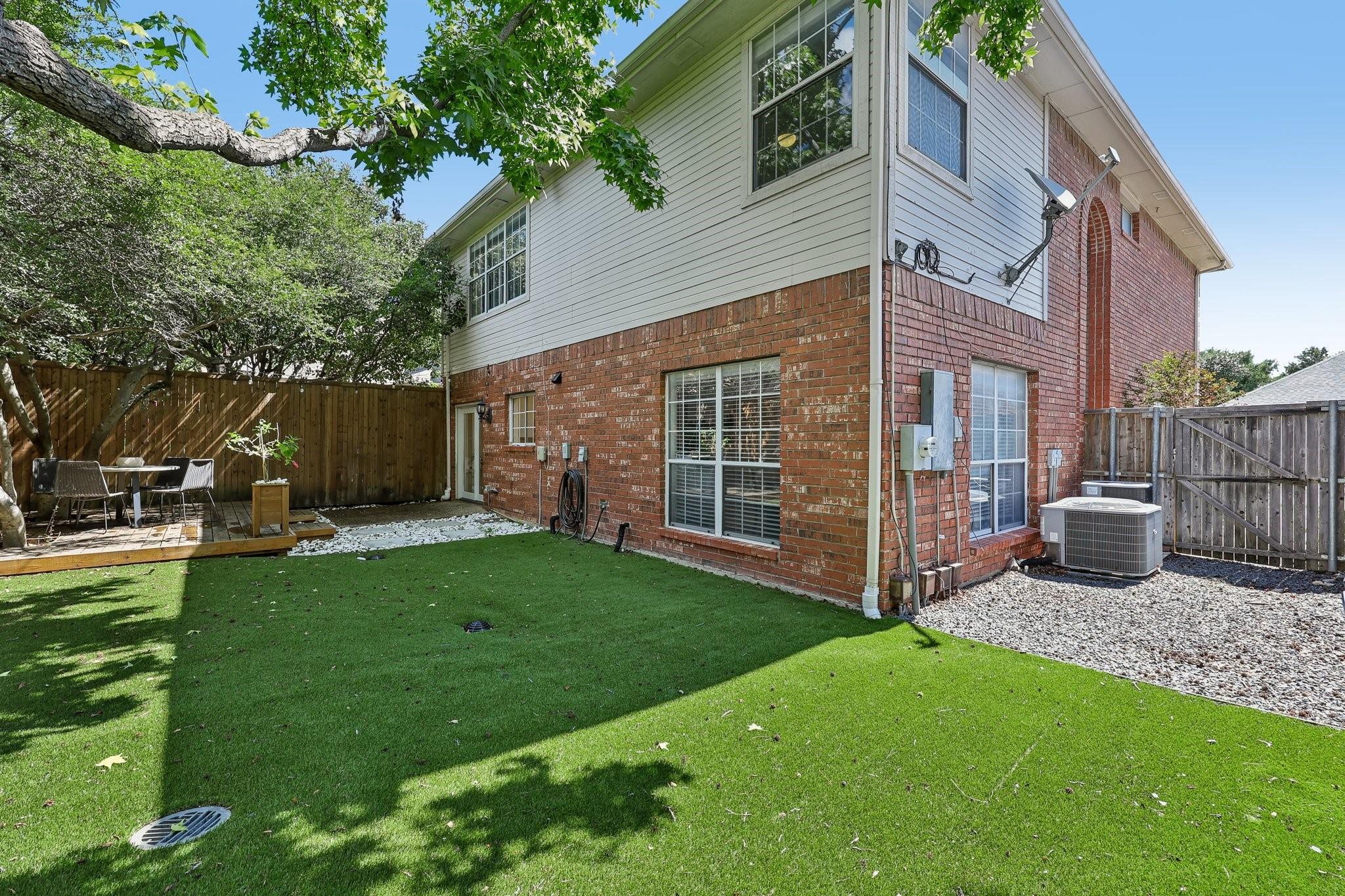 main property photo 31