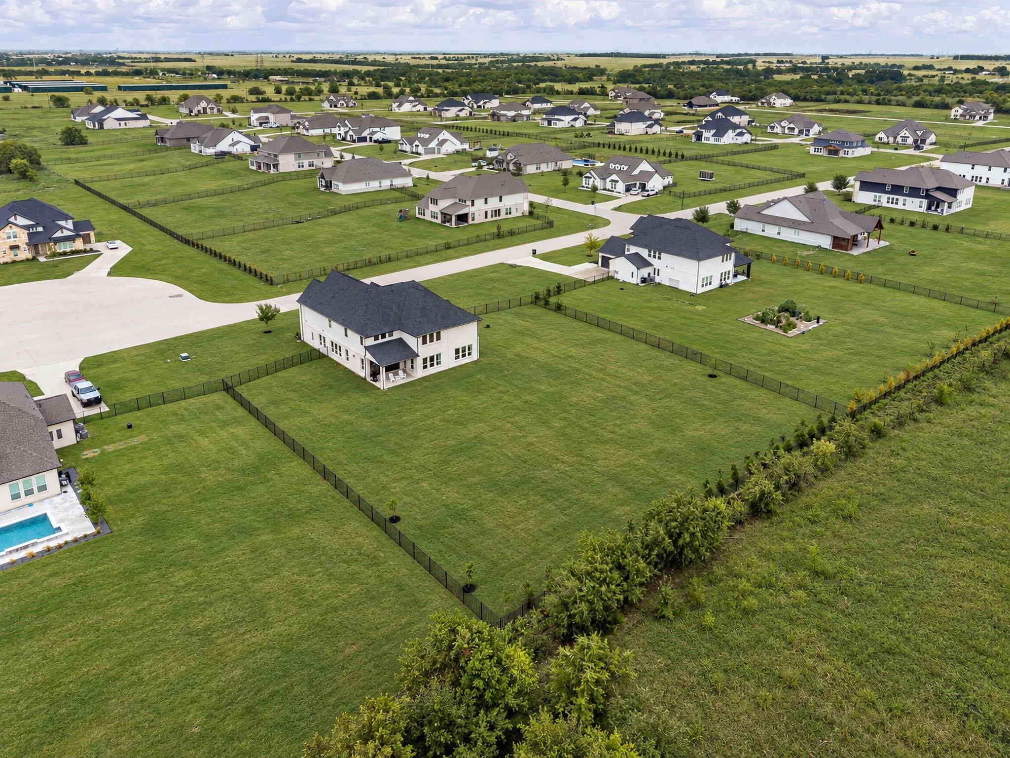 main property photo 34