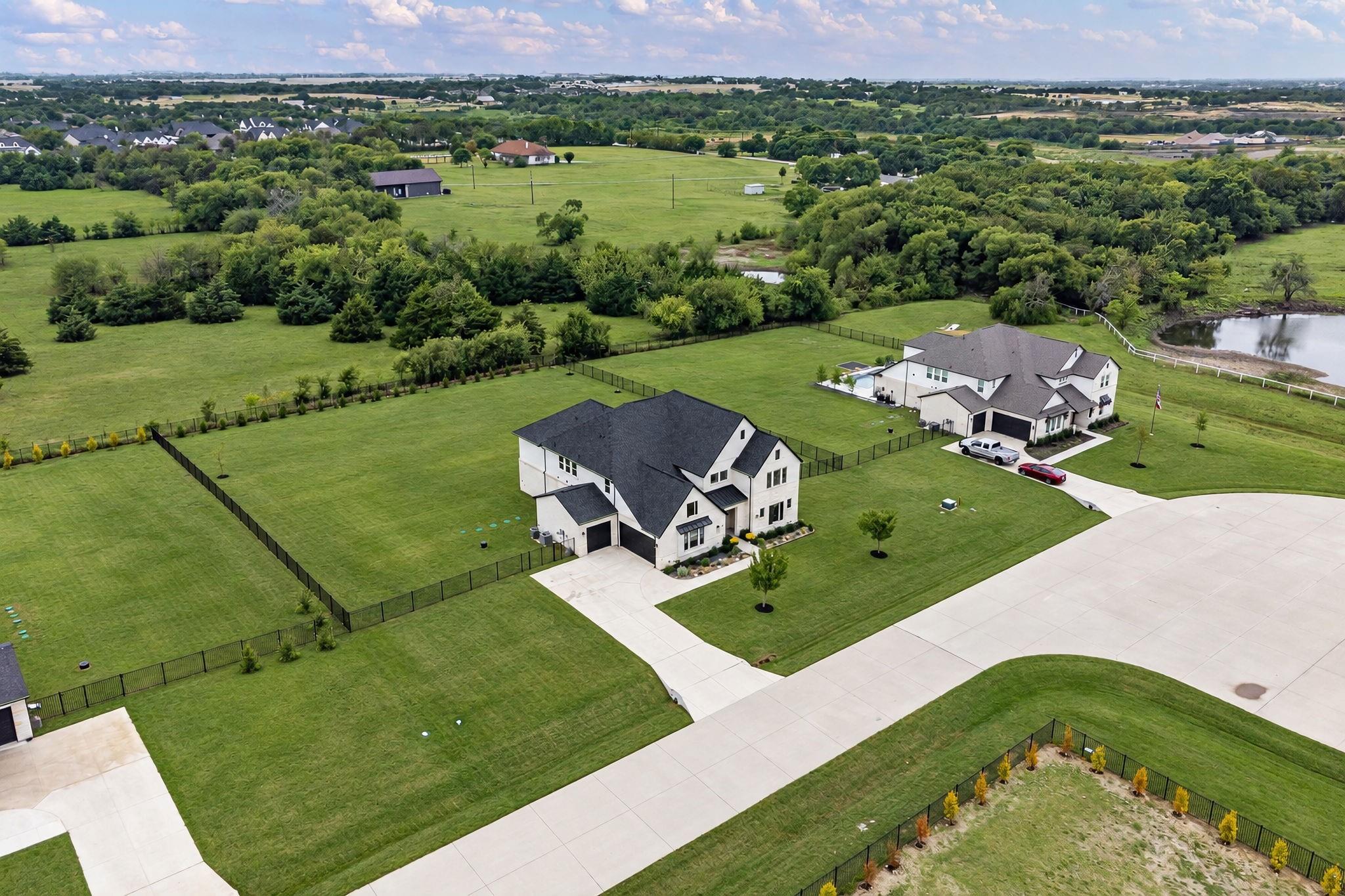 main property photo 36