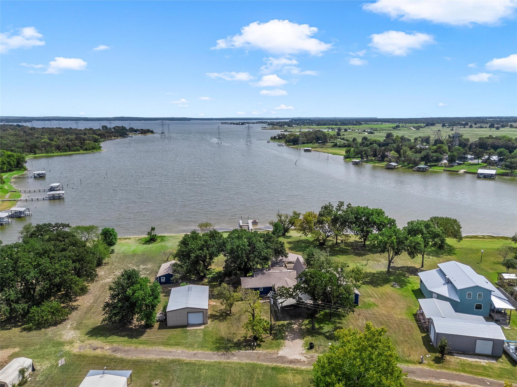 main property photo 21