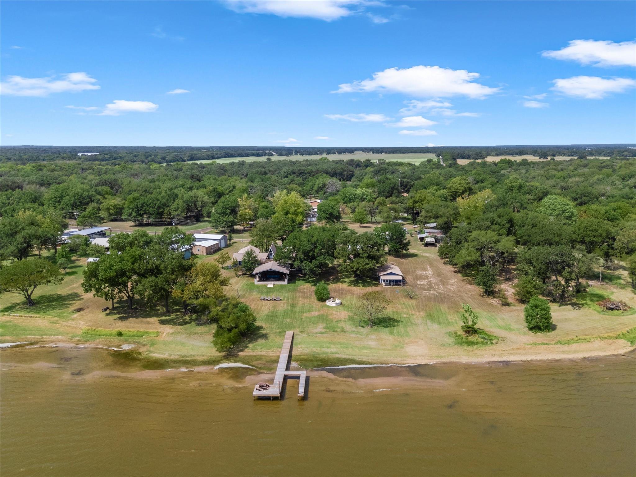 main property photo 23