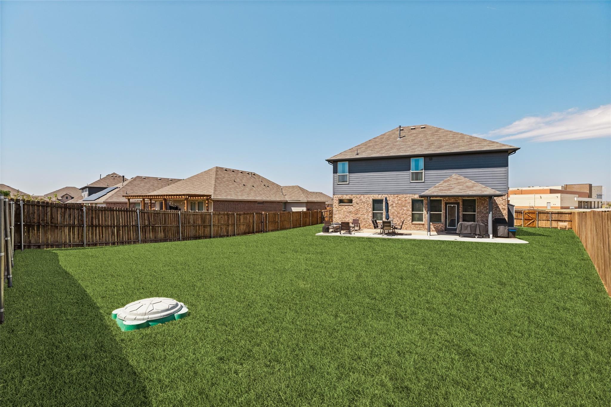 main property photo 26