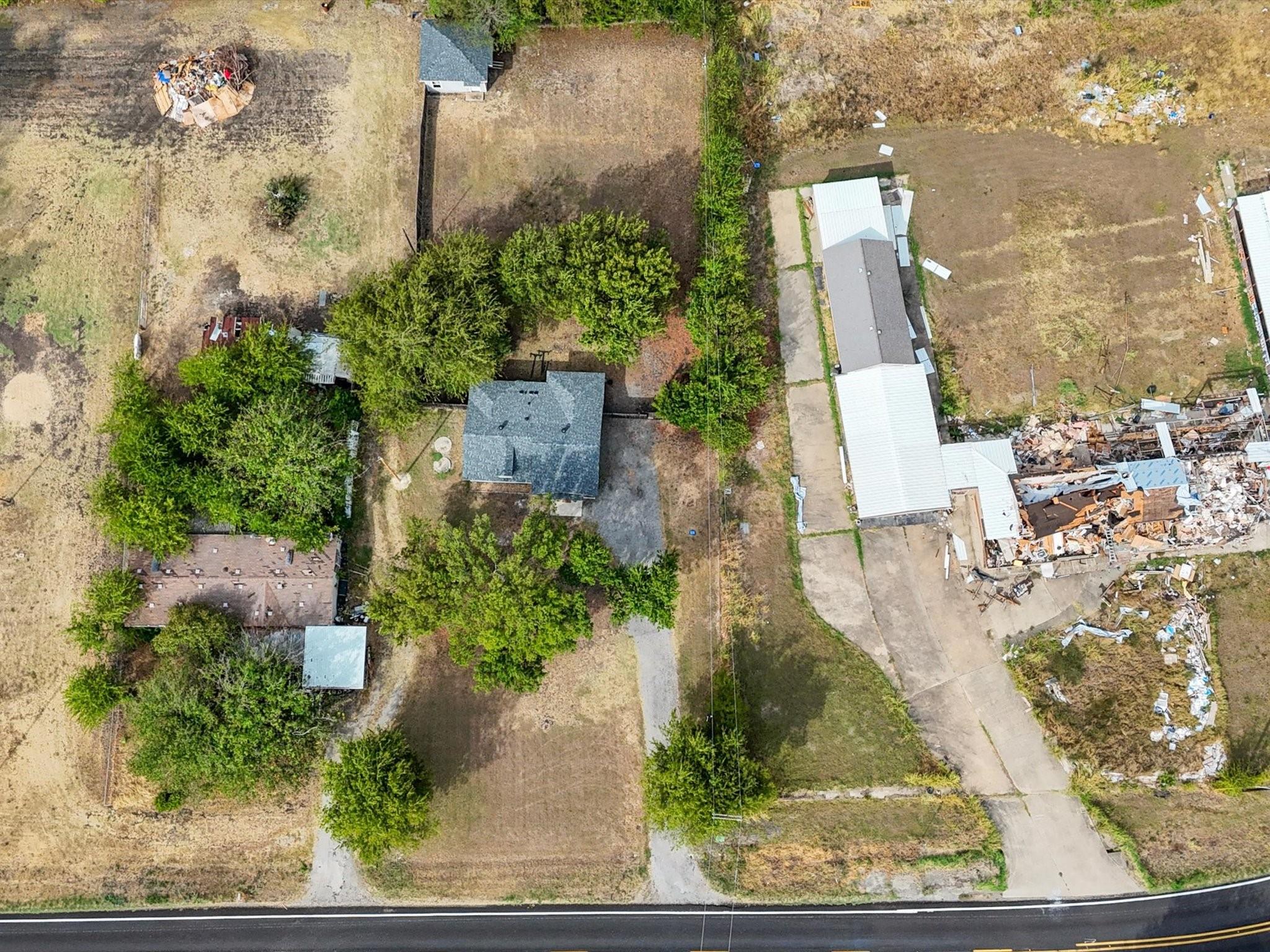main property photo 29