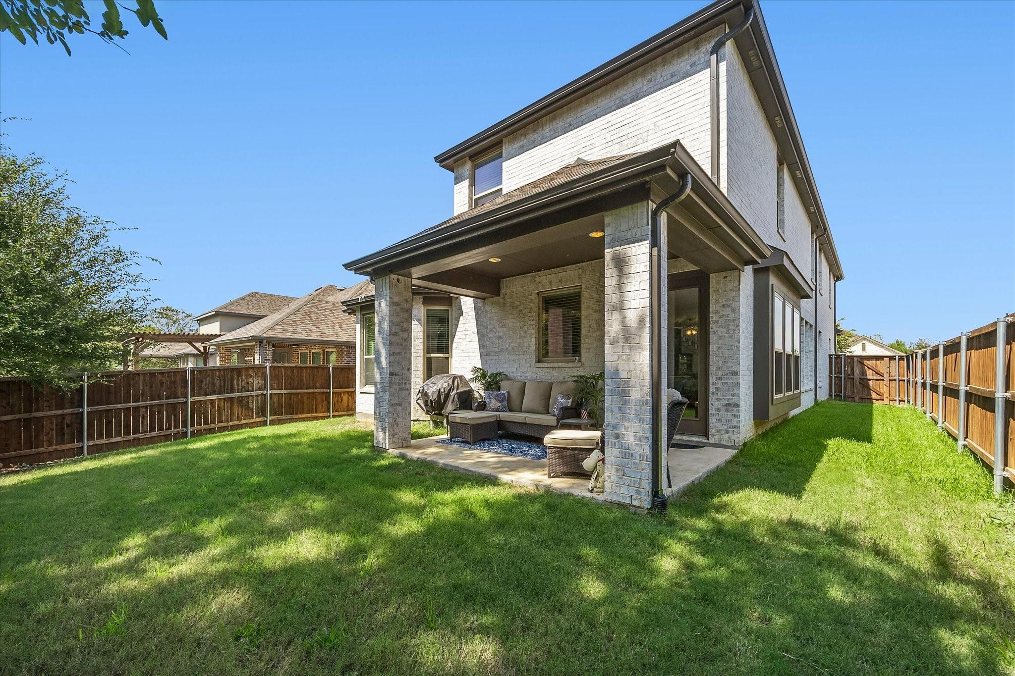 main property photo 31