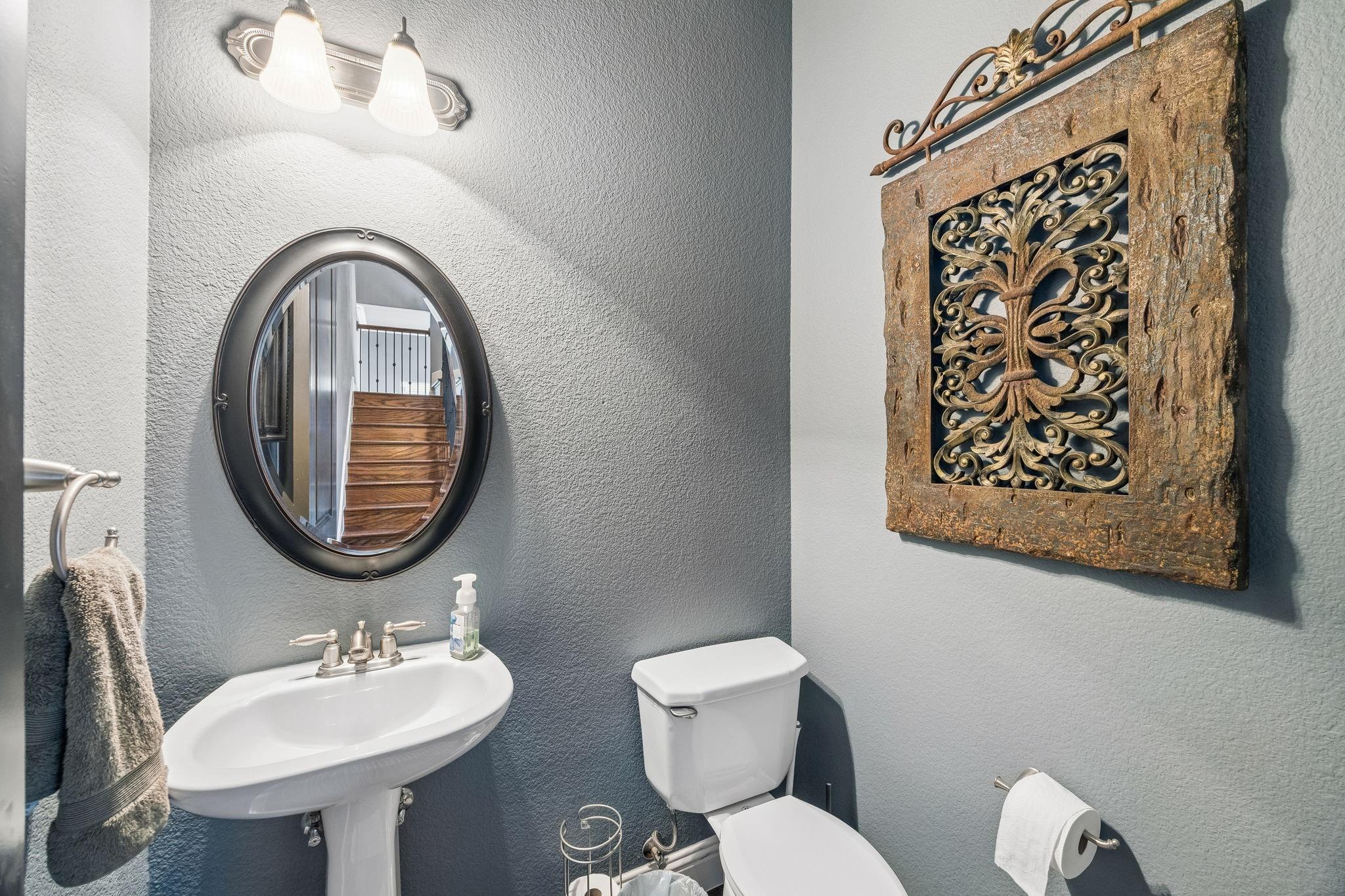 main property photo 14
