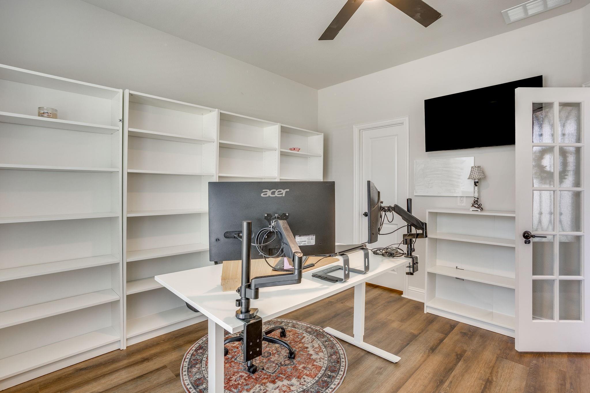 main property photo 9
