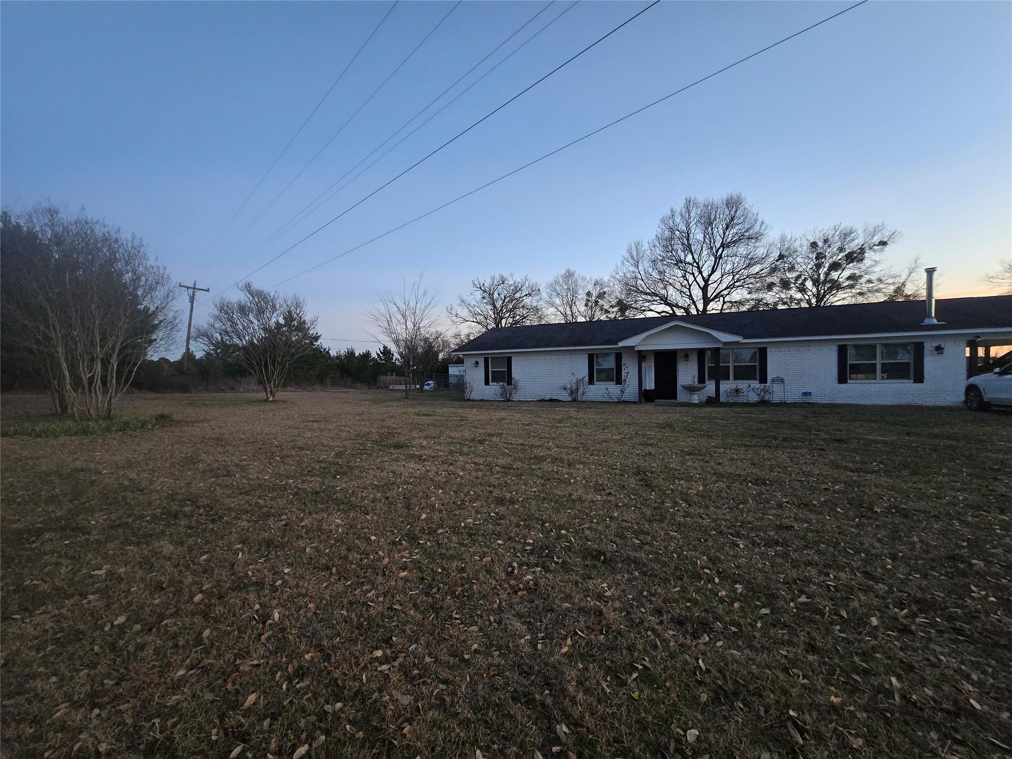 main property photo 13