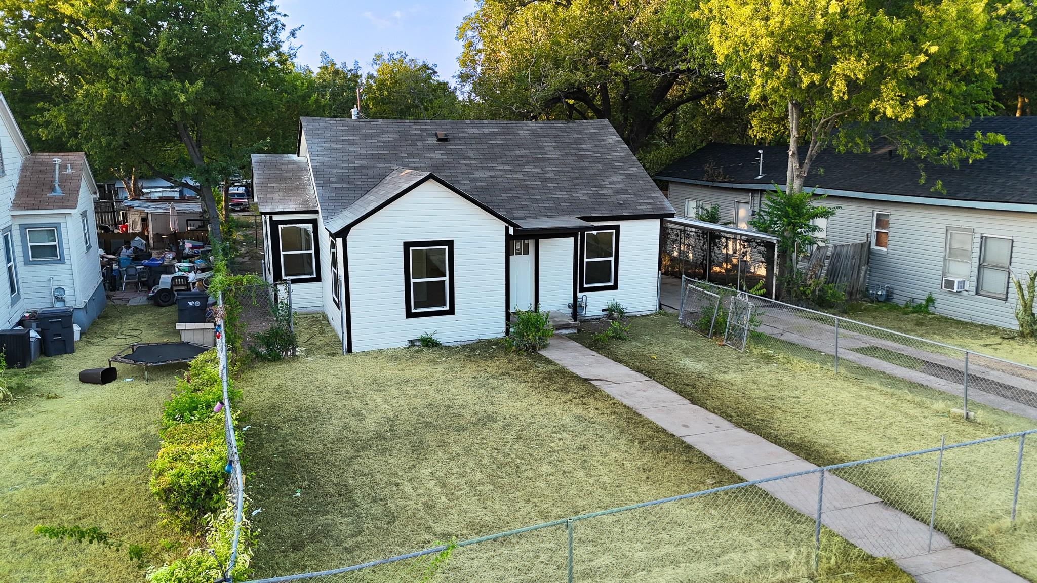 main property photo 26
