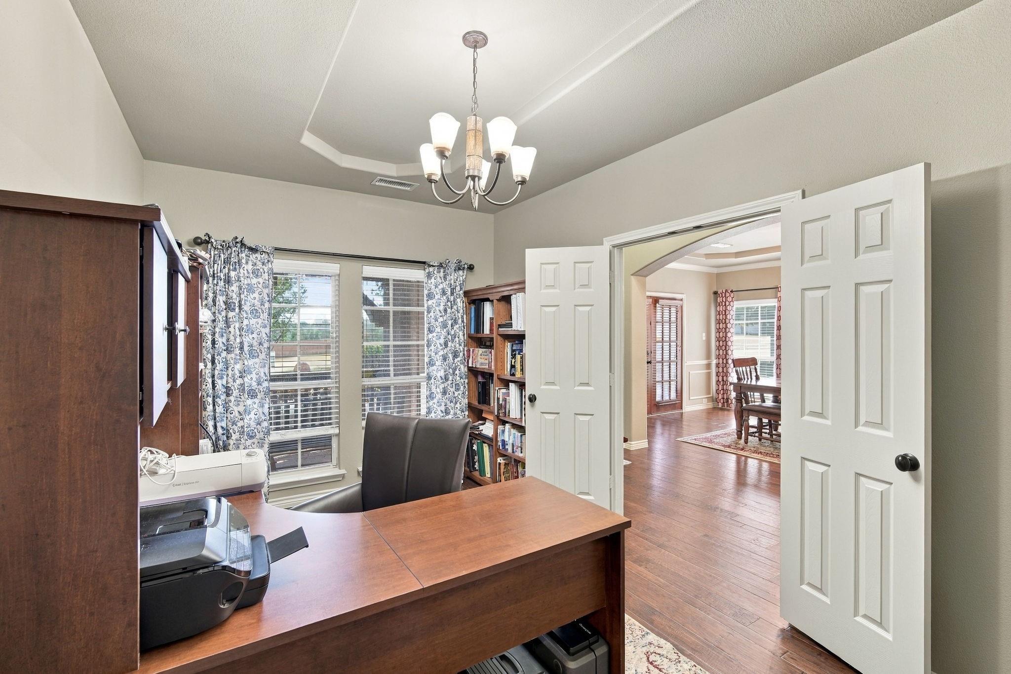 main property photo 14