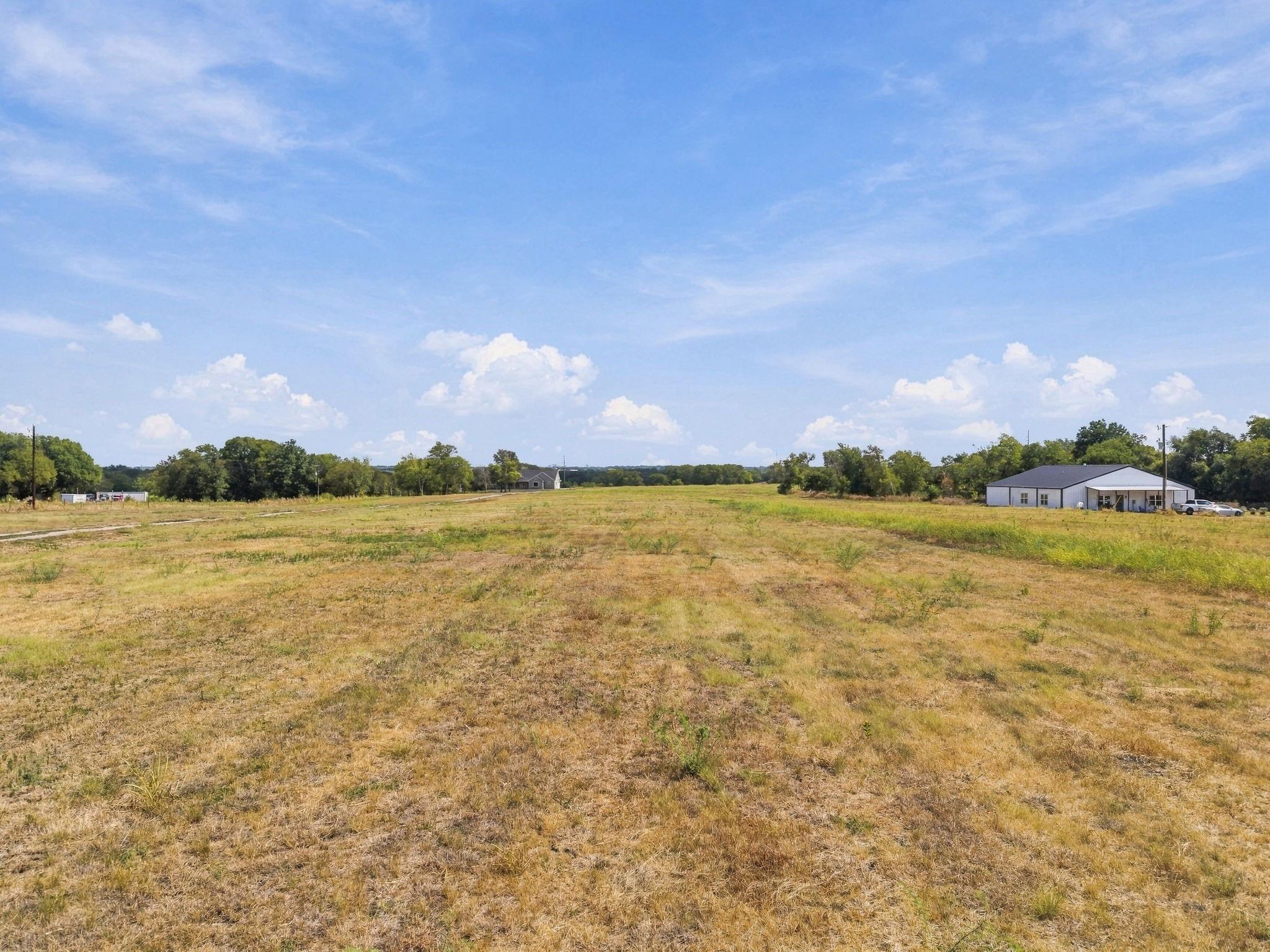 main property photo 13