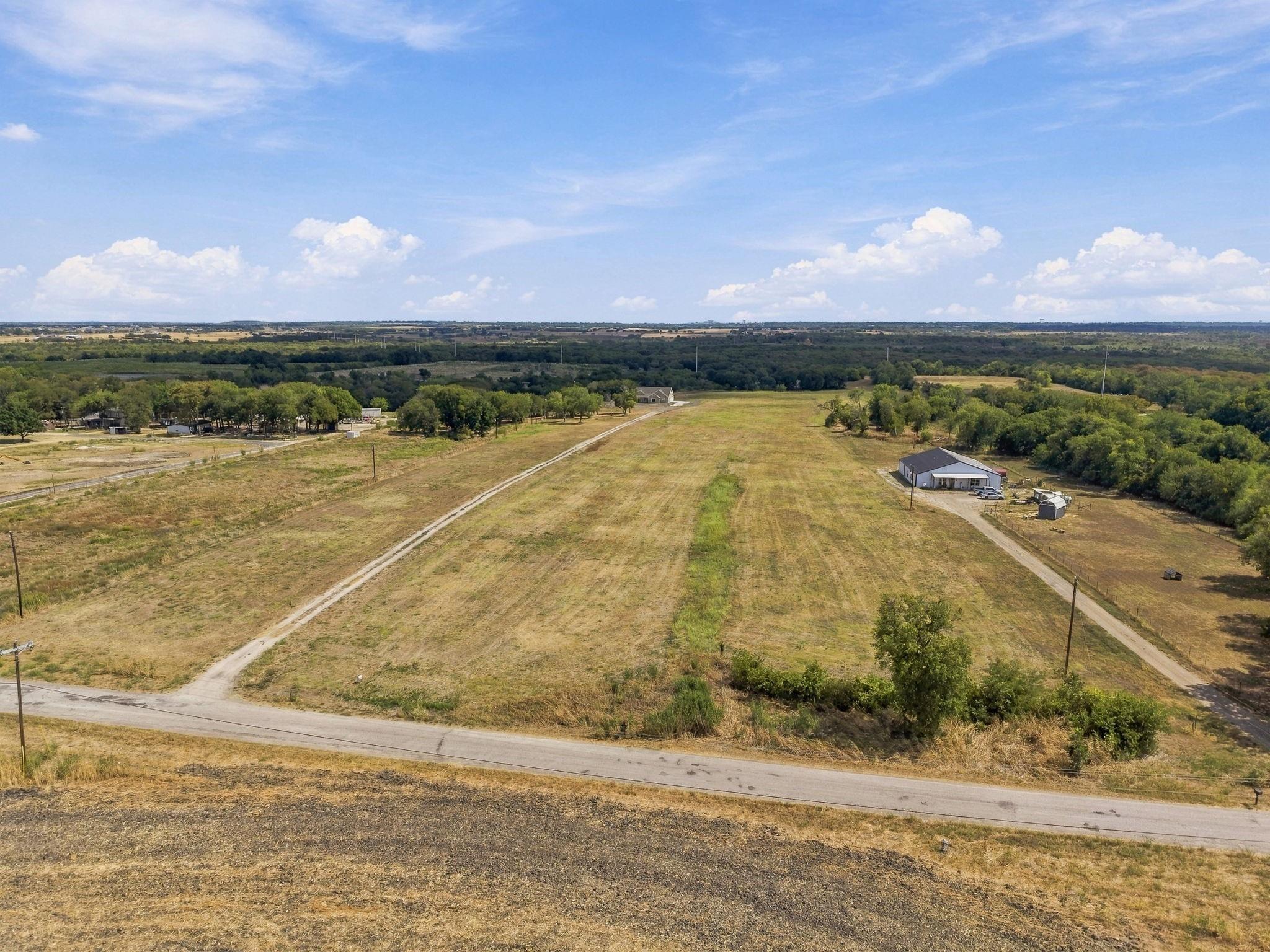 main property photo 7