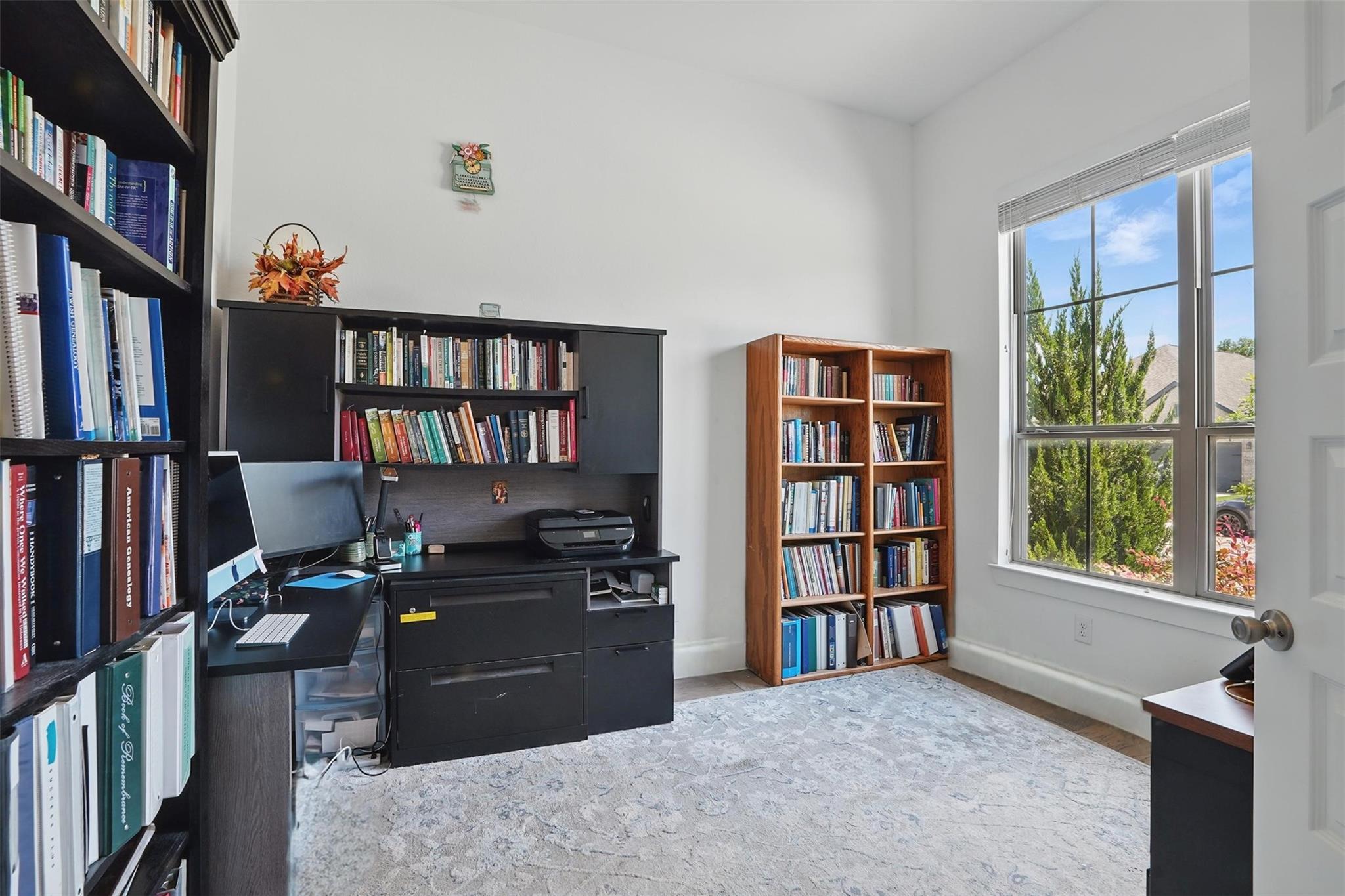 main property photo 13