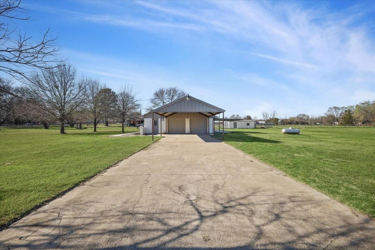 main property photo 24