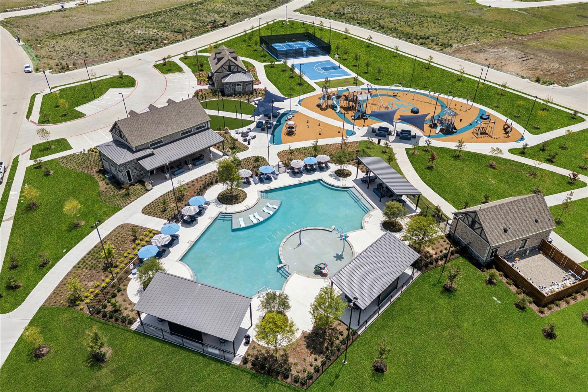main property photo 8