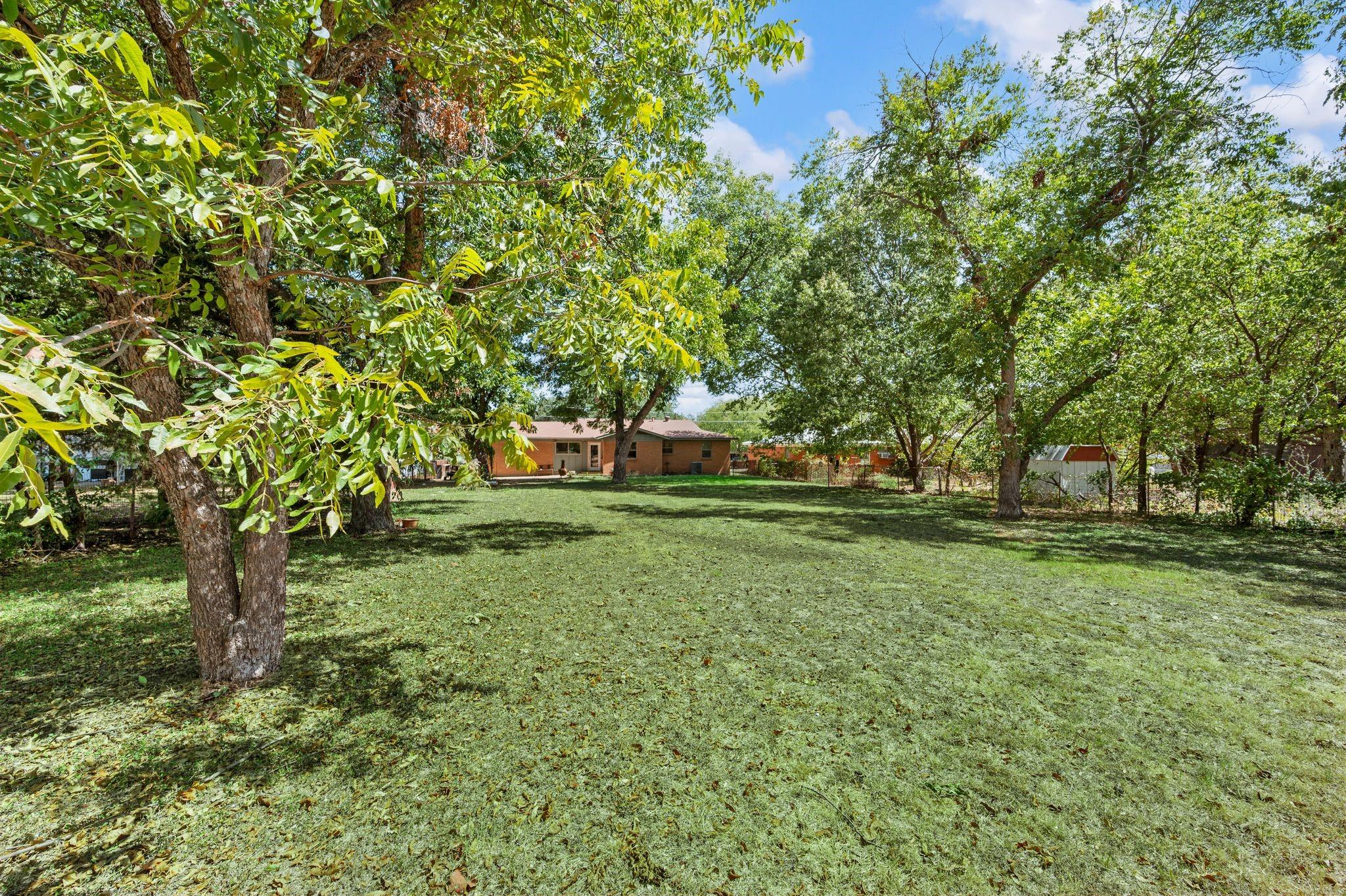 main property photo 30