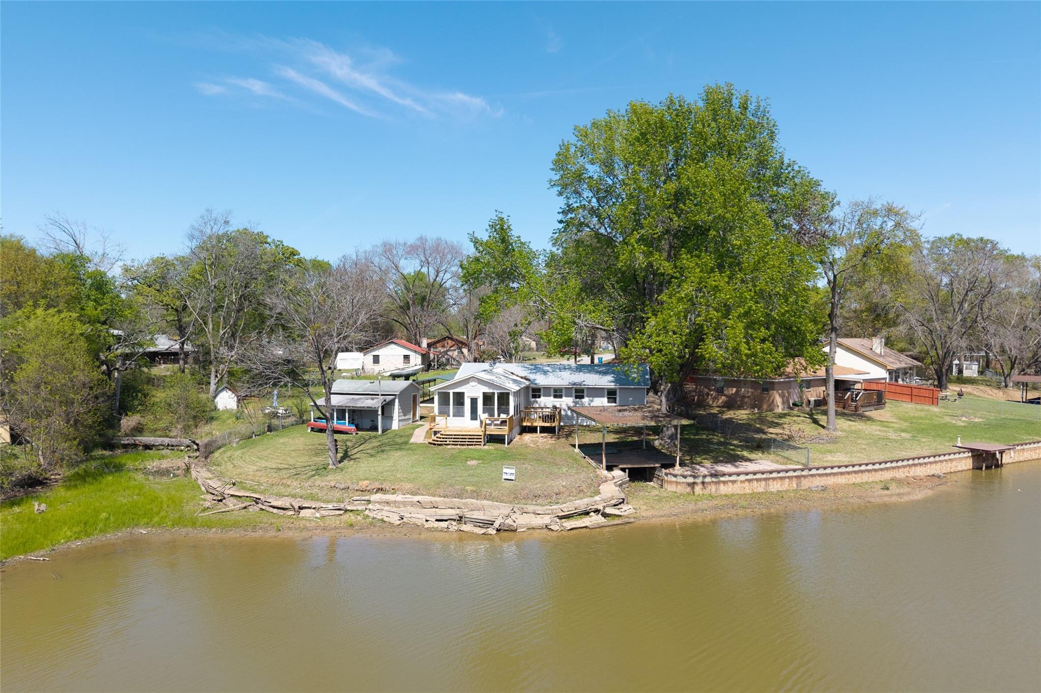 main property photo 27
