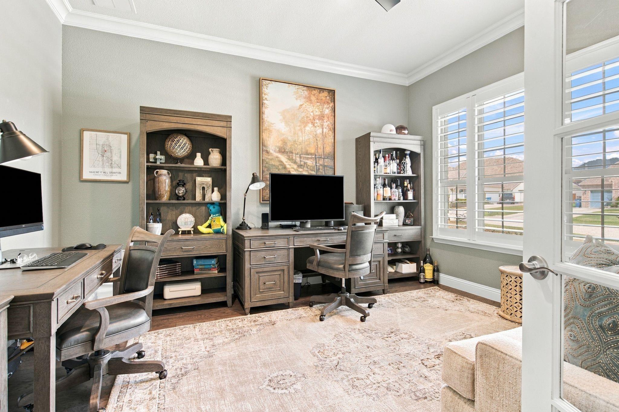 main property photo 18