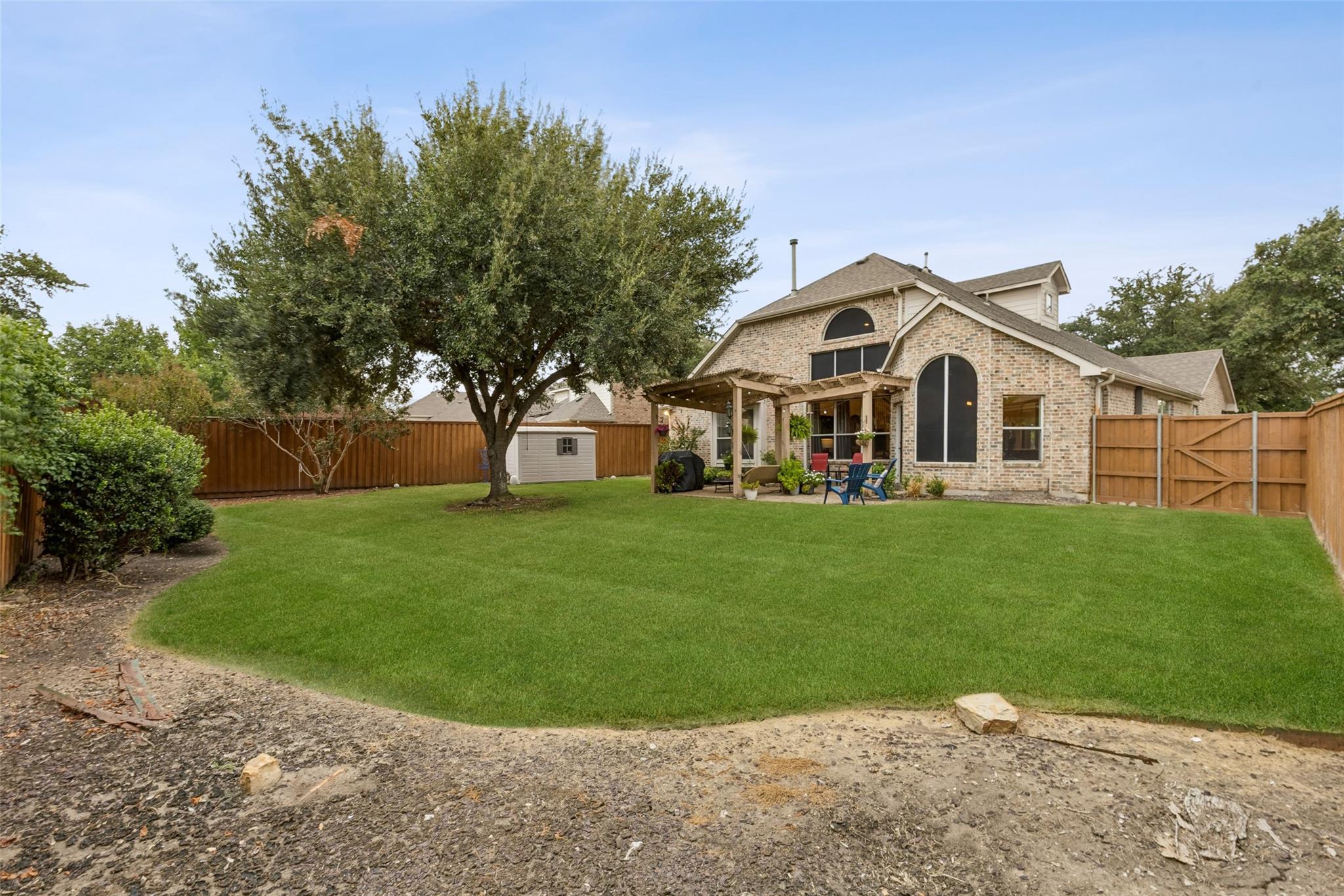 main property photo 28