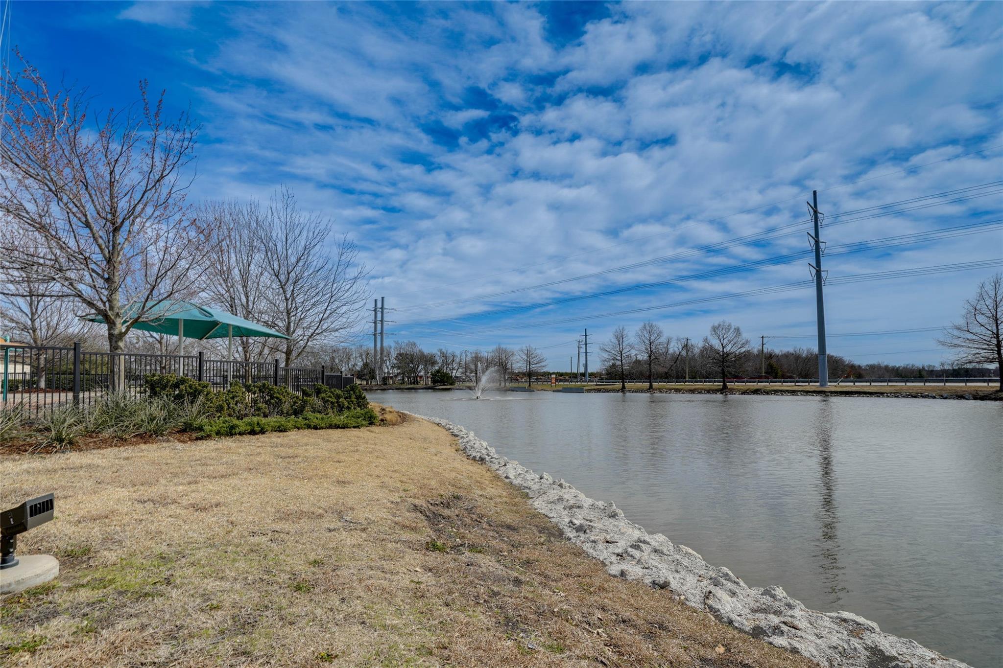 main property photo 37