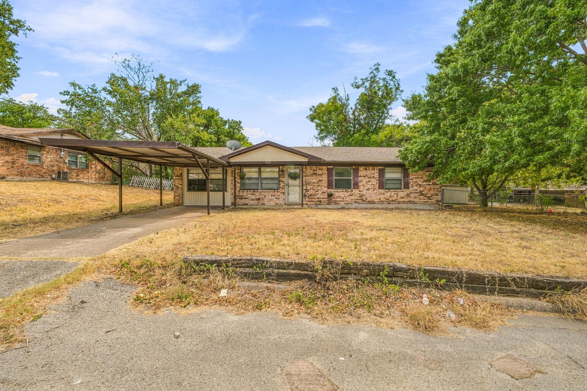 main property photo 3