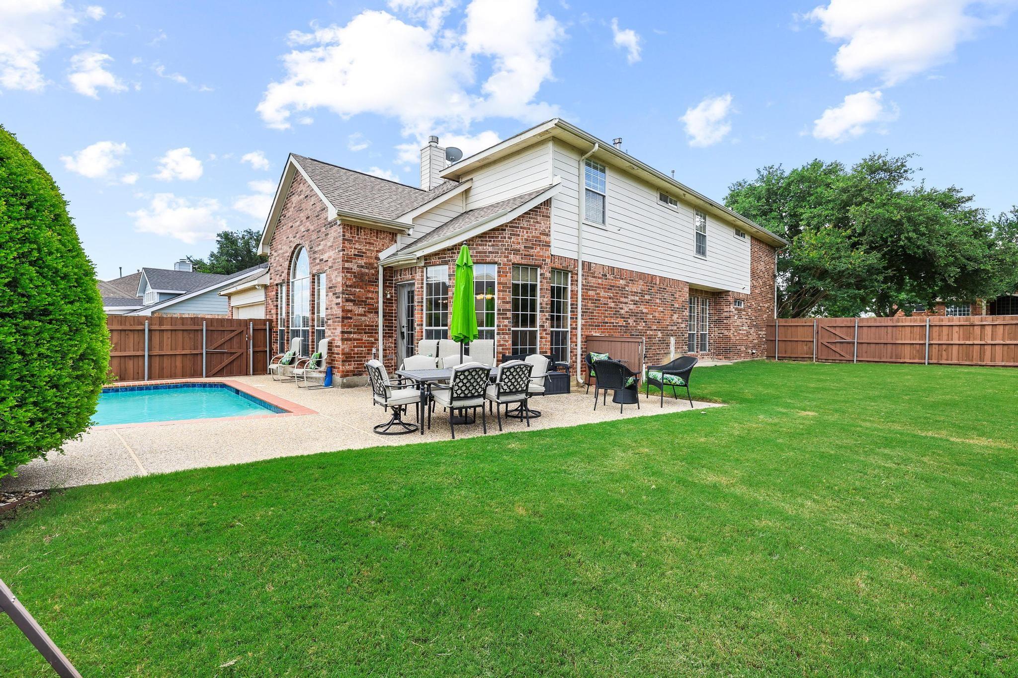 main property photo 33