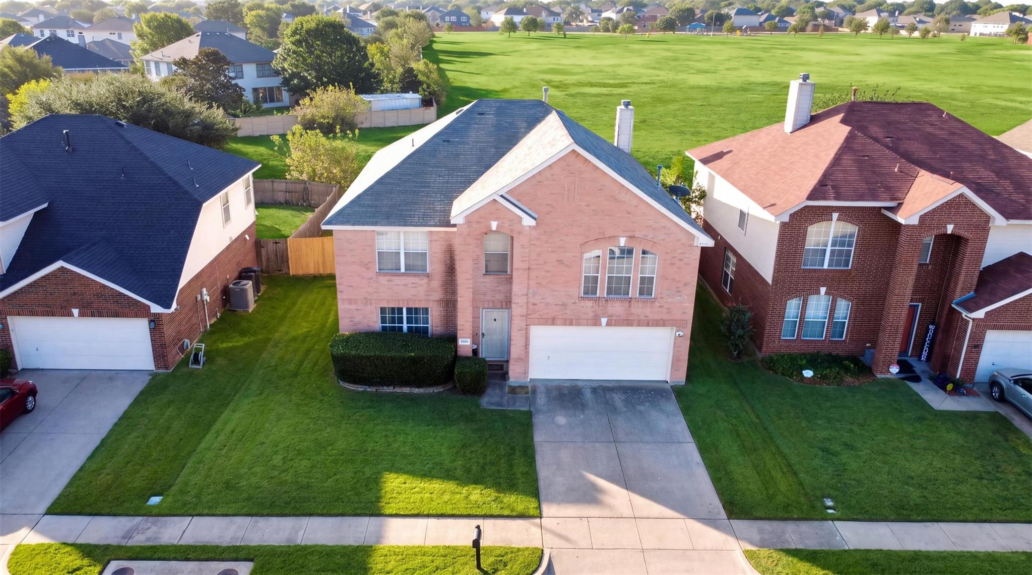 main property photo 29