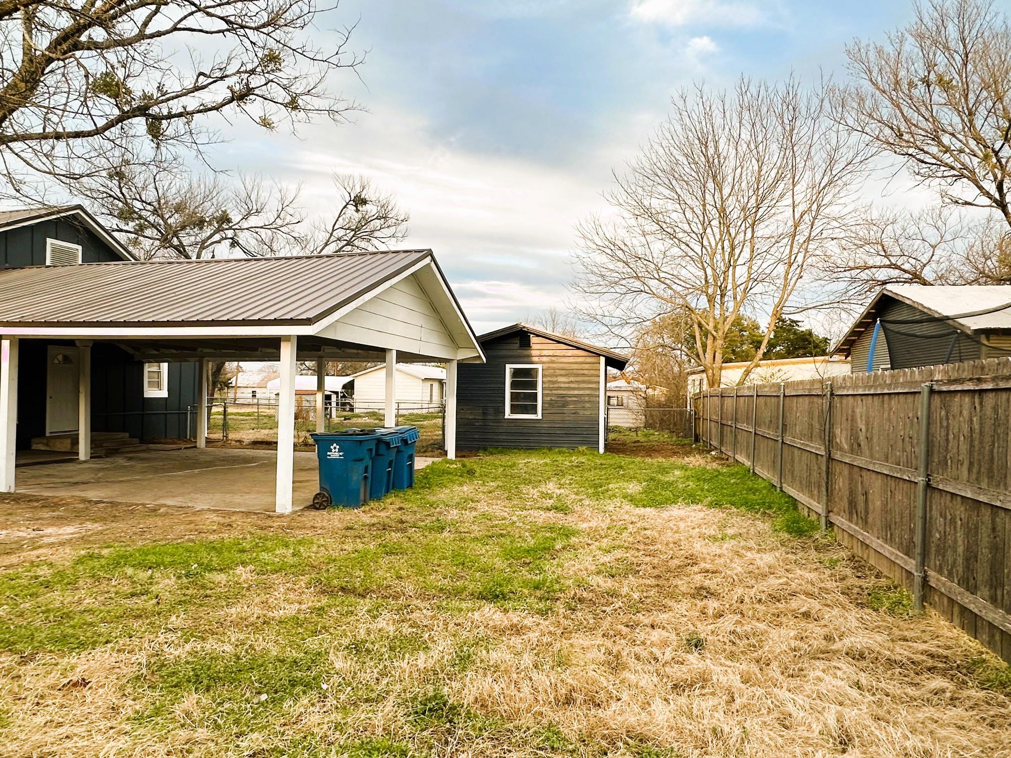 main property photo 20