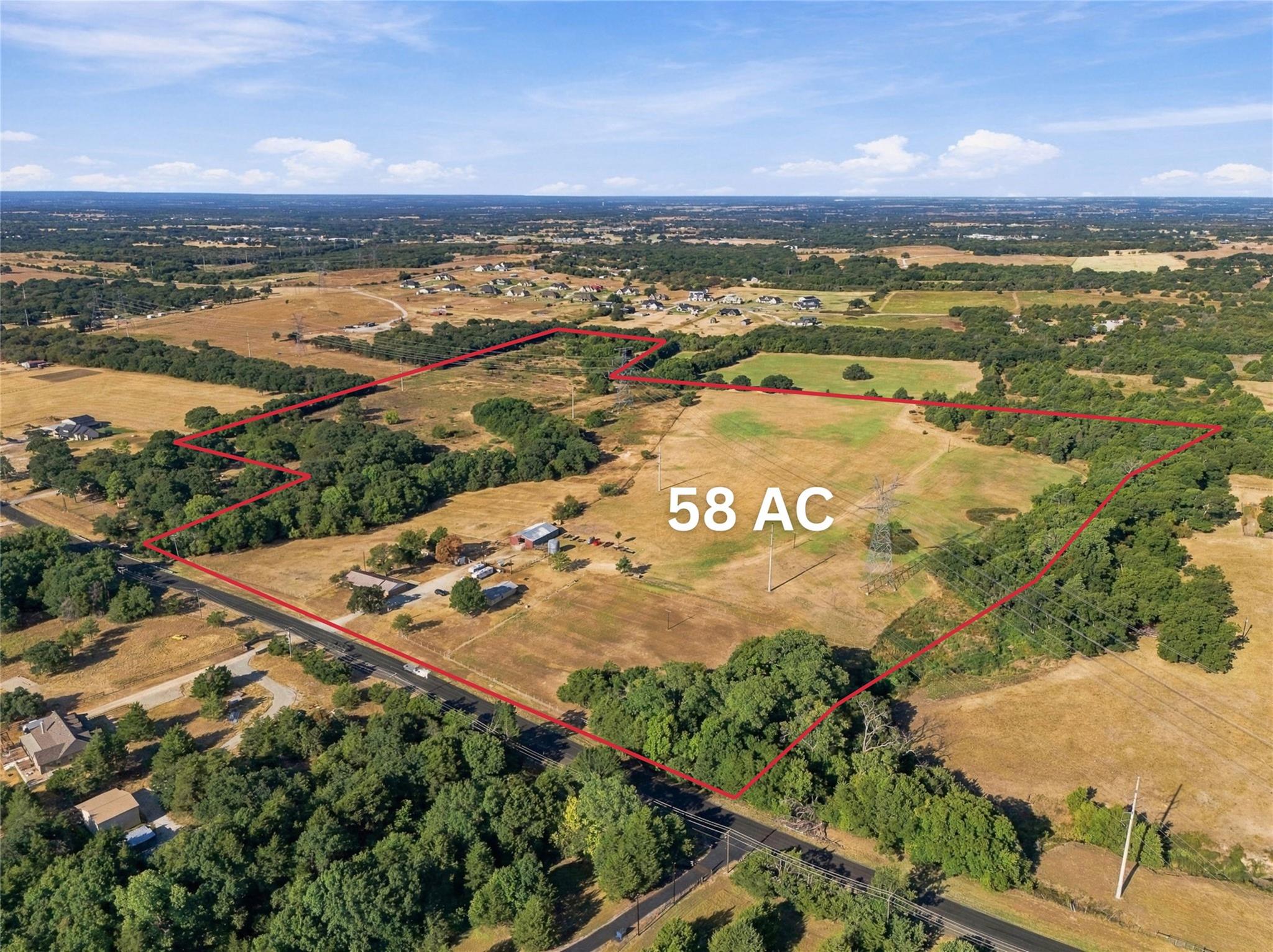 main property photo 17