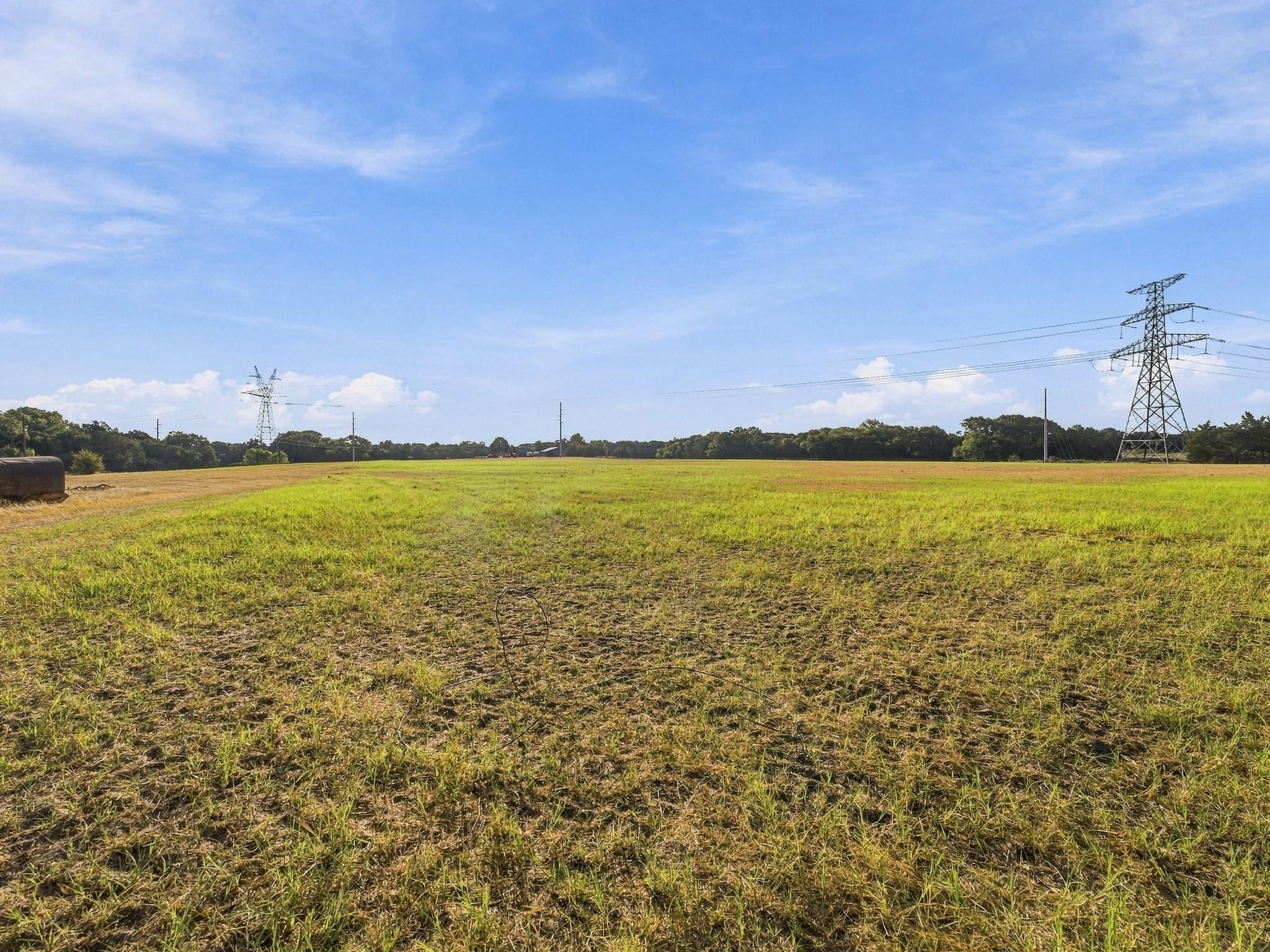 main property photo 24