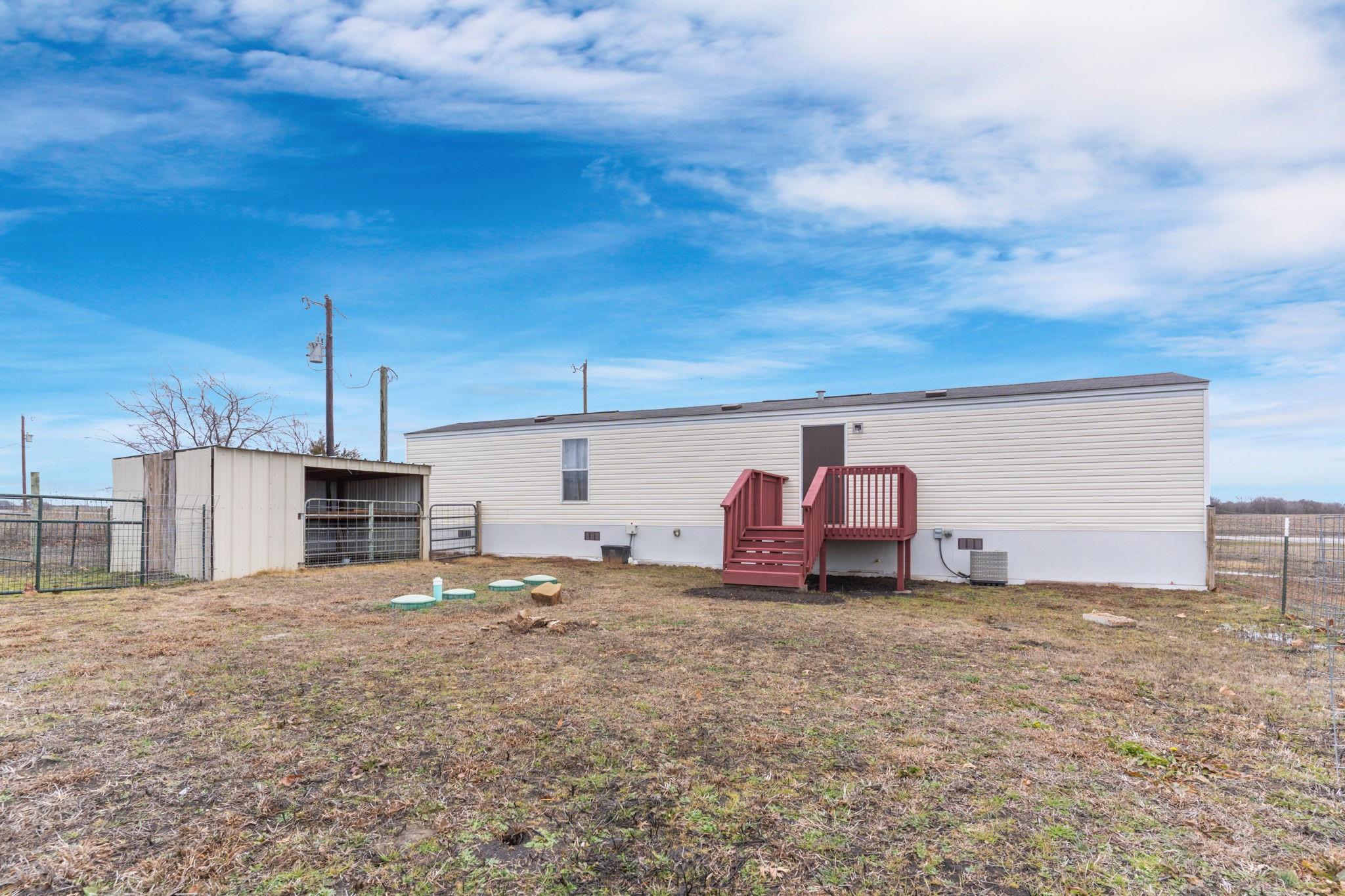 main property photo 22