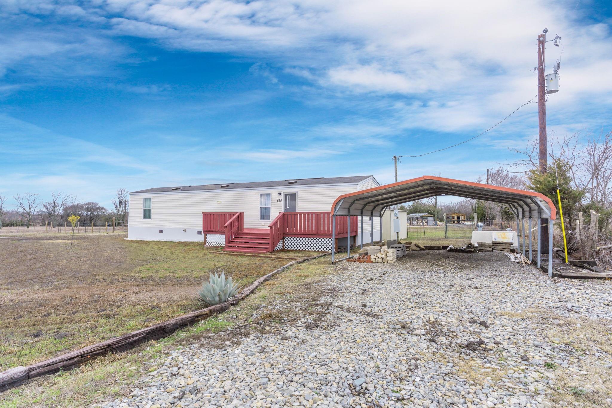 main property photo 3