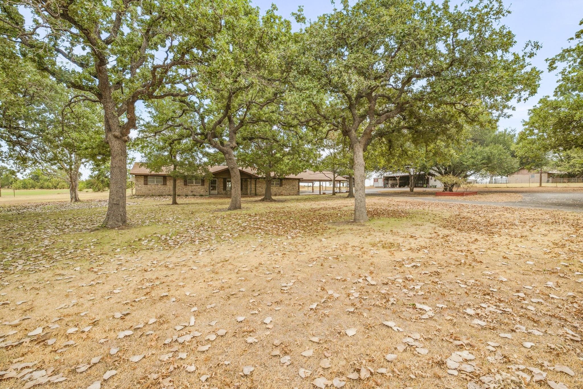 main property photo 32