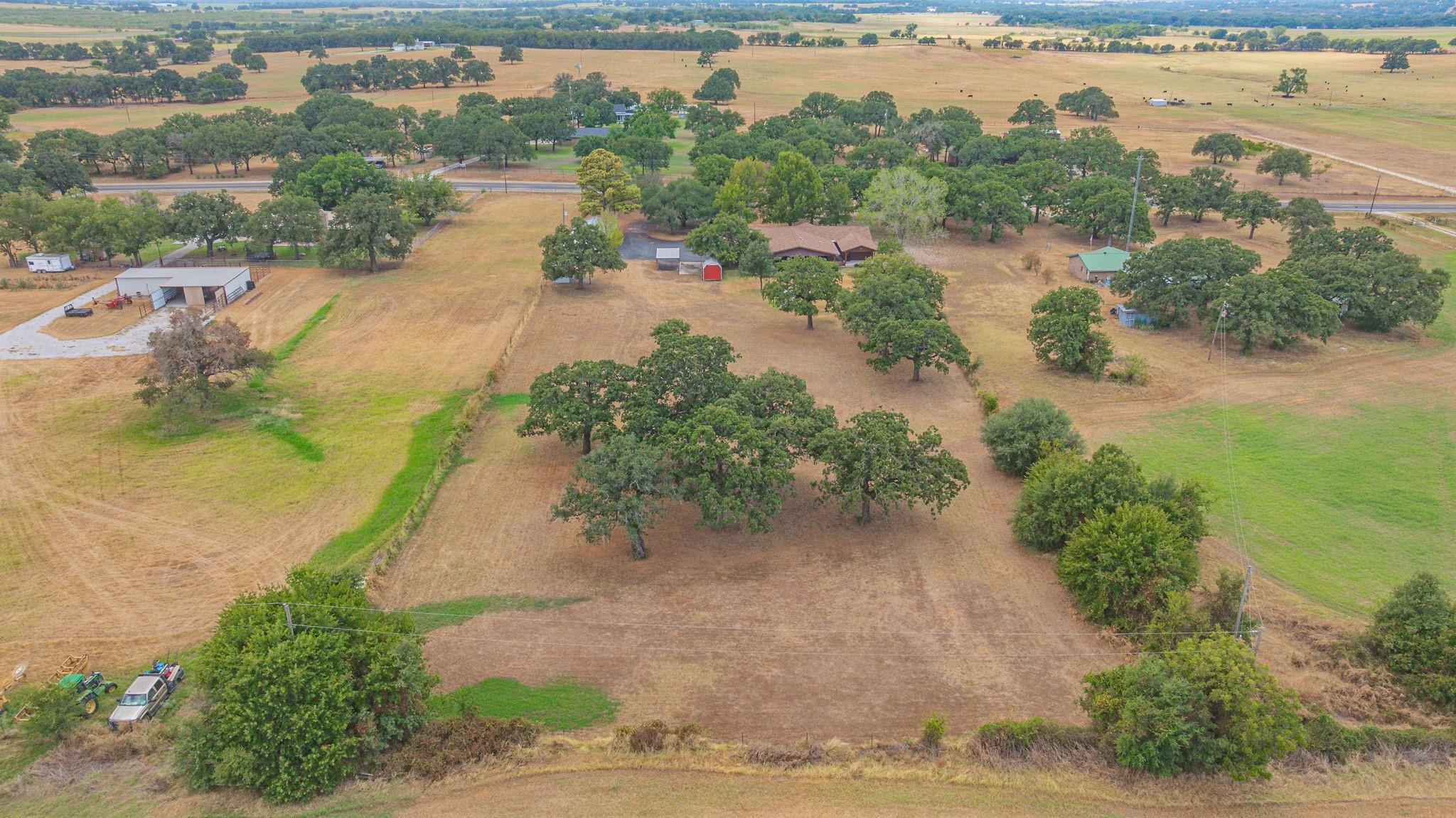 main property photo 39