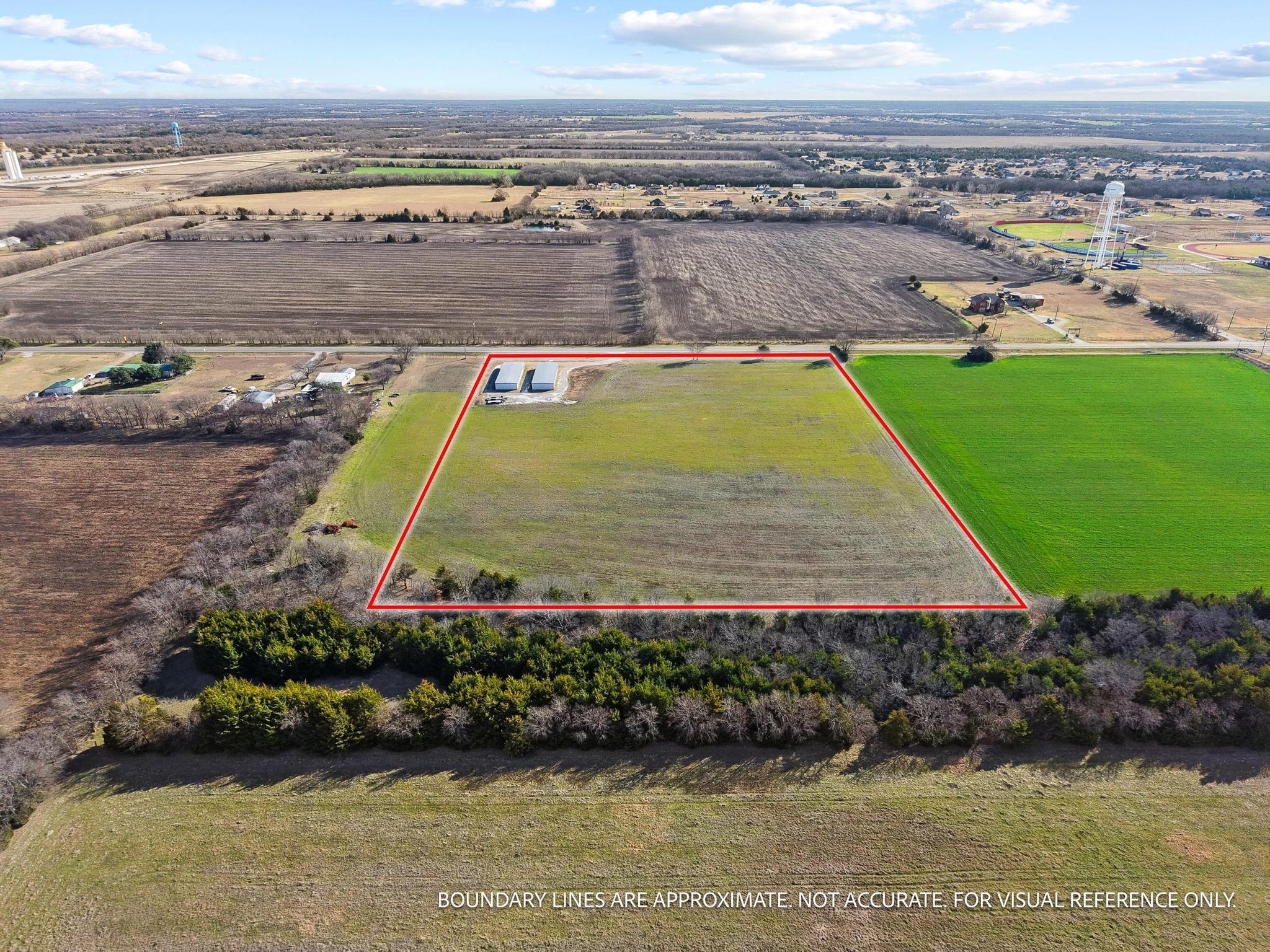 main property photo 16