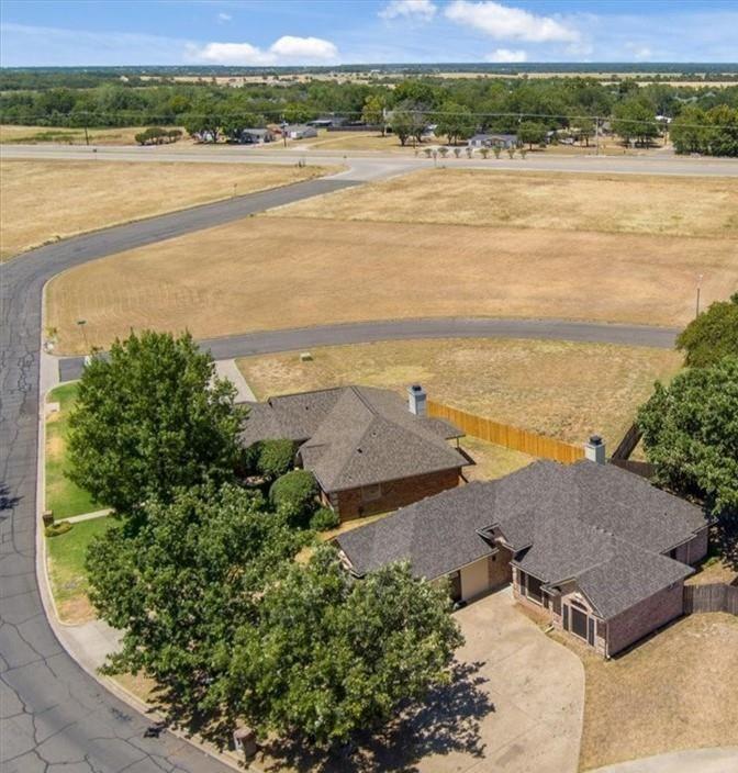 main property photo 20