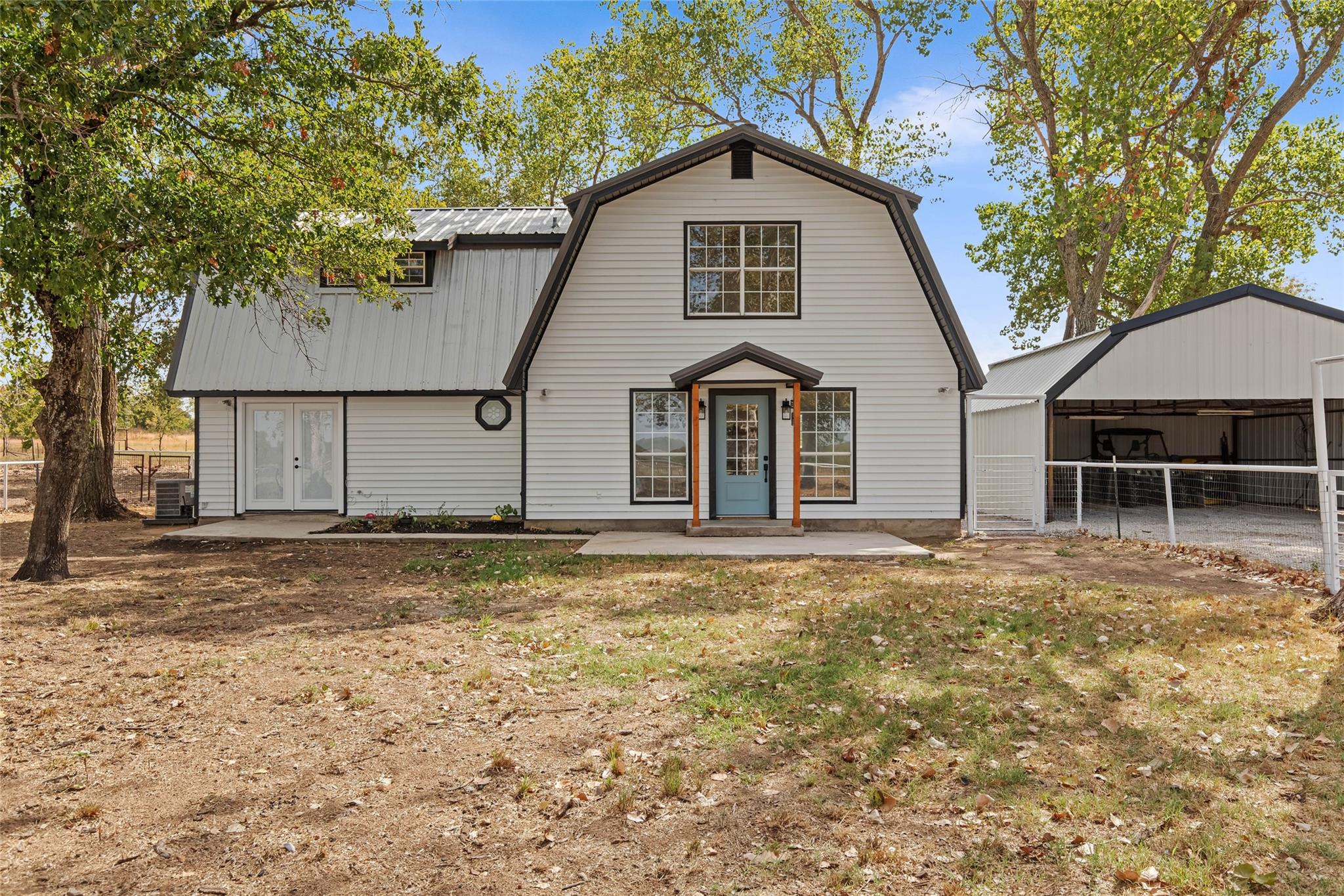 main property photo 30