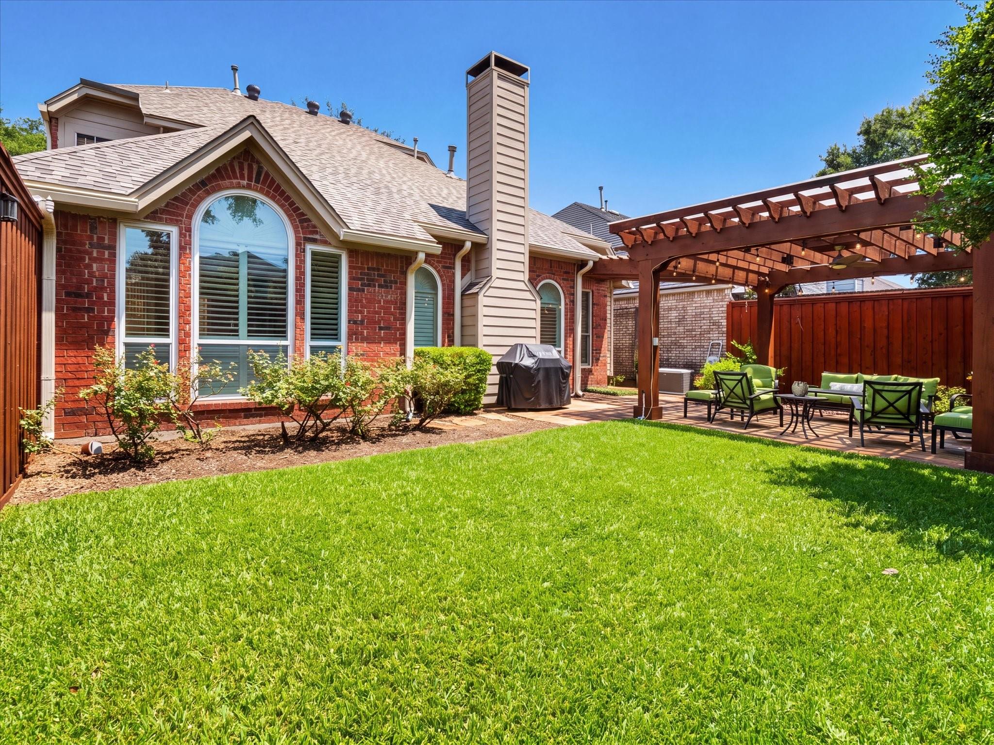 main property photo 38