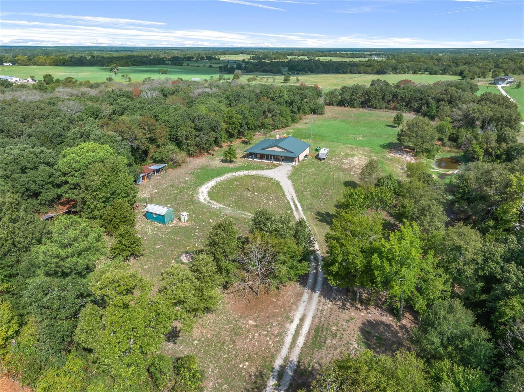 main property photo 34