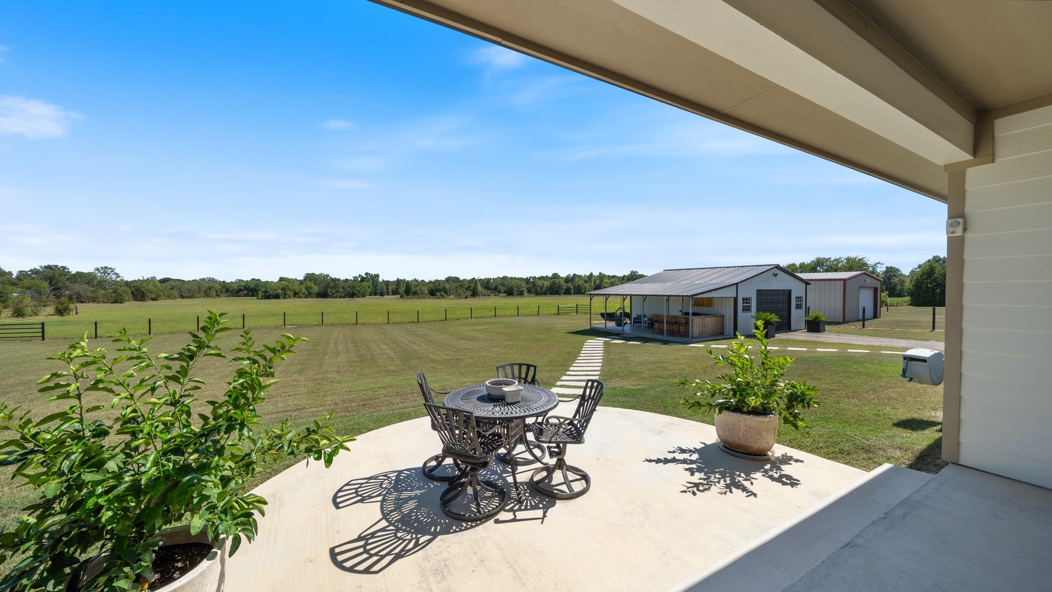 main property photo 27