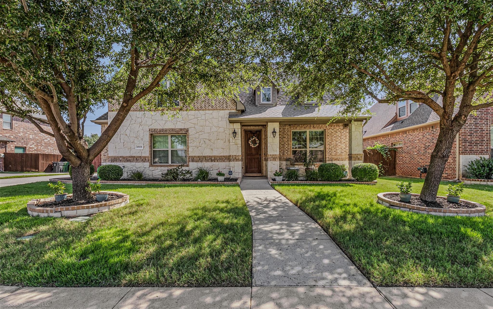 main property photo 35